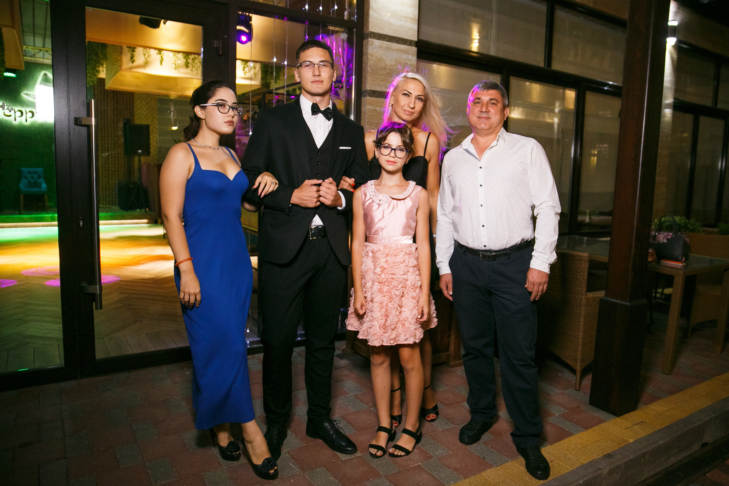 Выпускной. Гимназия 88. Ресторан Чехов. Фотограф Андрей Баксов