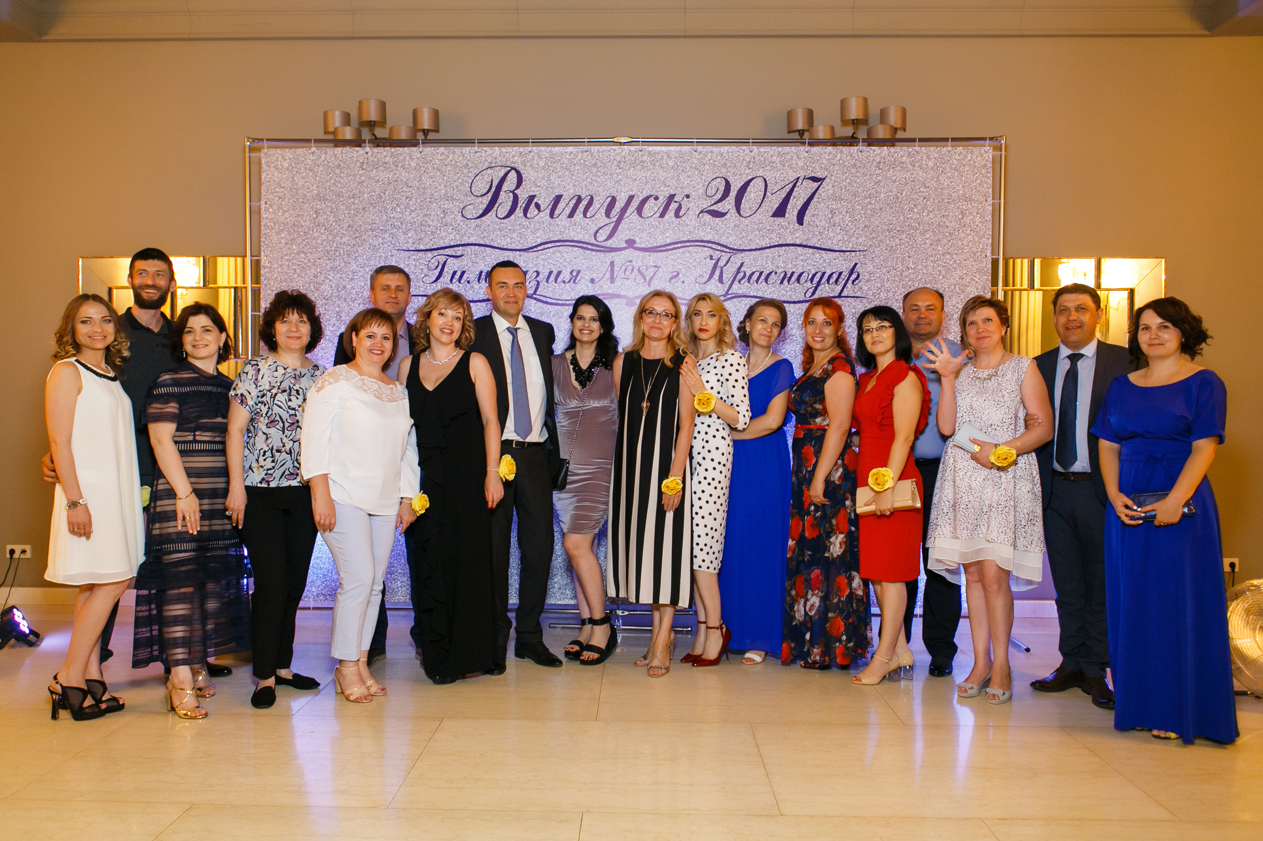 Выпускной. Школа 87. Галич Hall. Фотограф Андрей Баксов