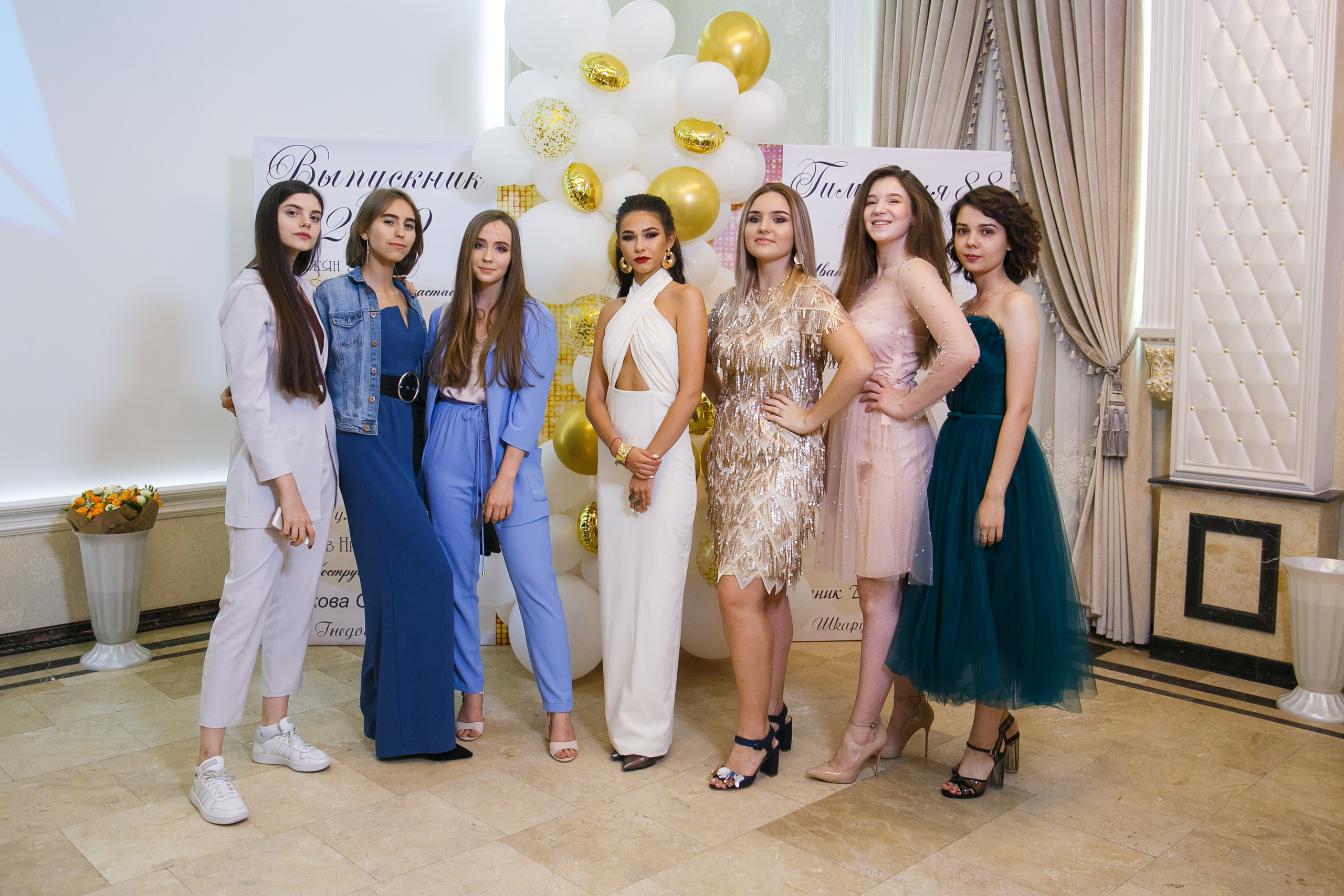 Выпускной. Гимназия 88. Ресторан Чехов. Фотограф Андрей Баксов