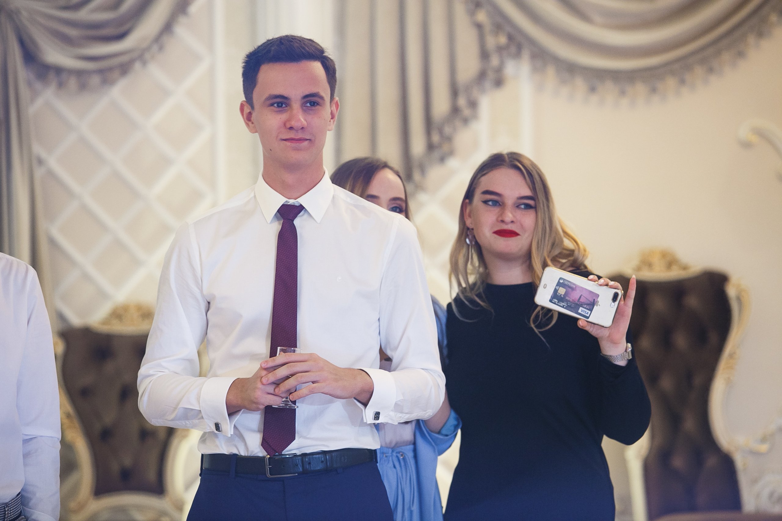 Выпускной. Гимназия 88. Ресторан Чехов. Фотограф Андрей Баксов