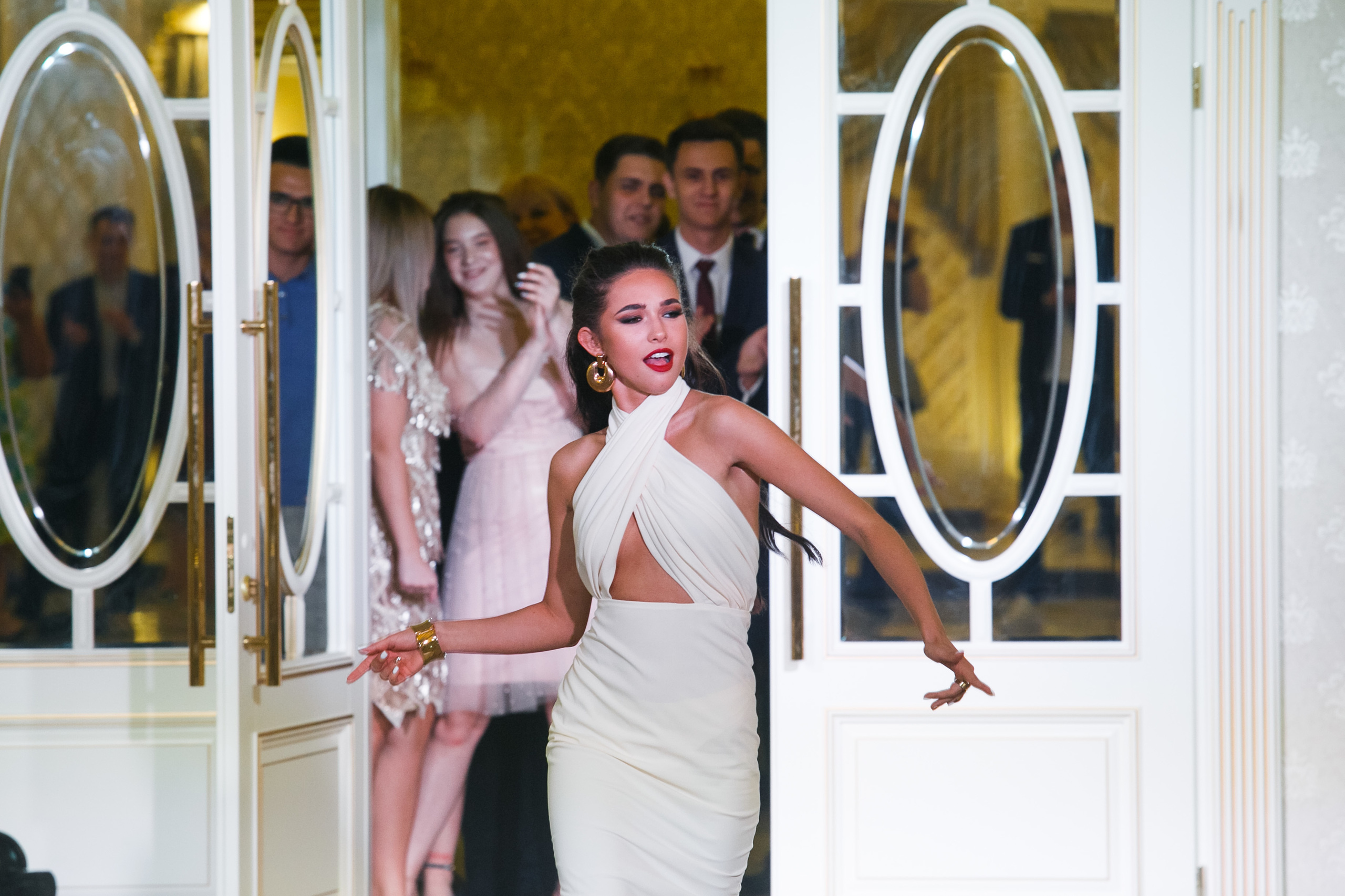 Выпускной. Гимназия 88. Ресторан Чехов. Фотограф Андрей Баксов