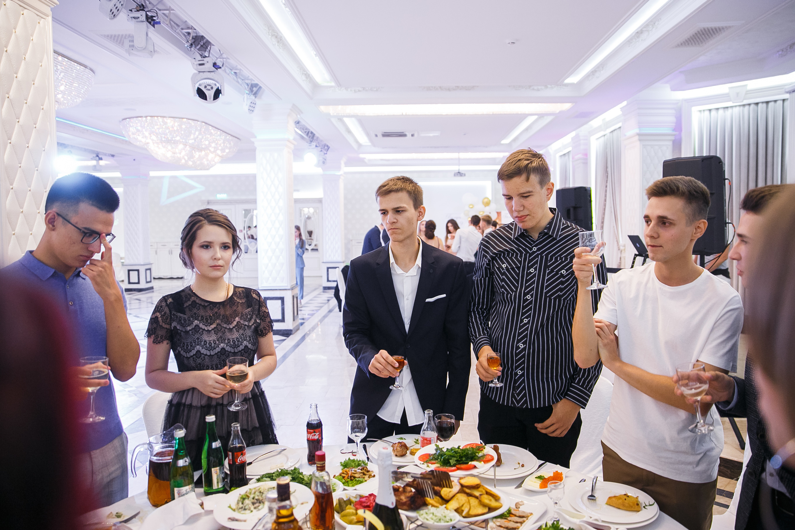 Выпускной. Гимназия 88. Ресторан Чехов. Фотограф Андрей Баксов
