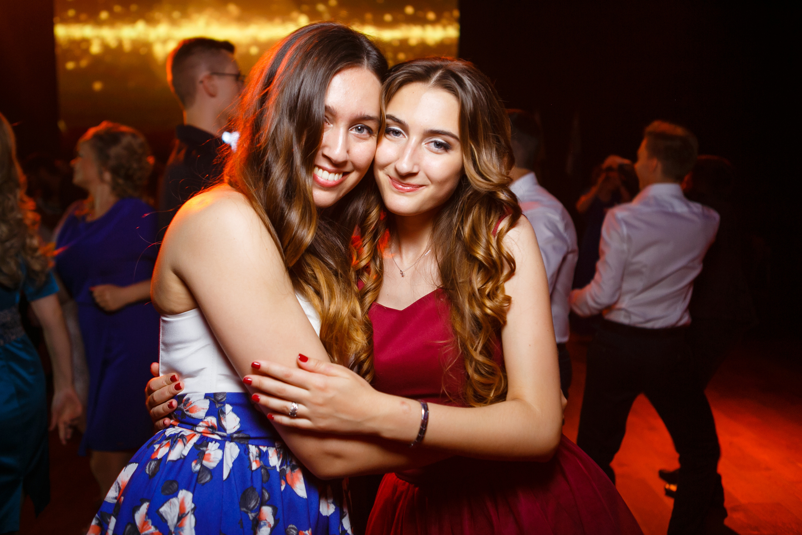 Выпускной. Школа 87. Галич Hall. Фотограф Андрей Баксов