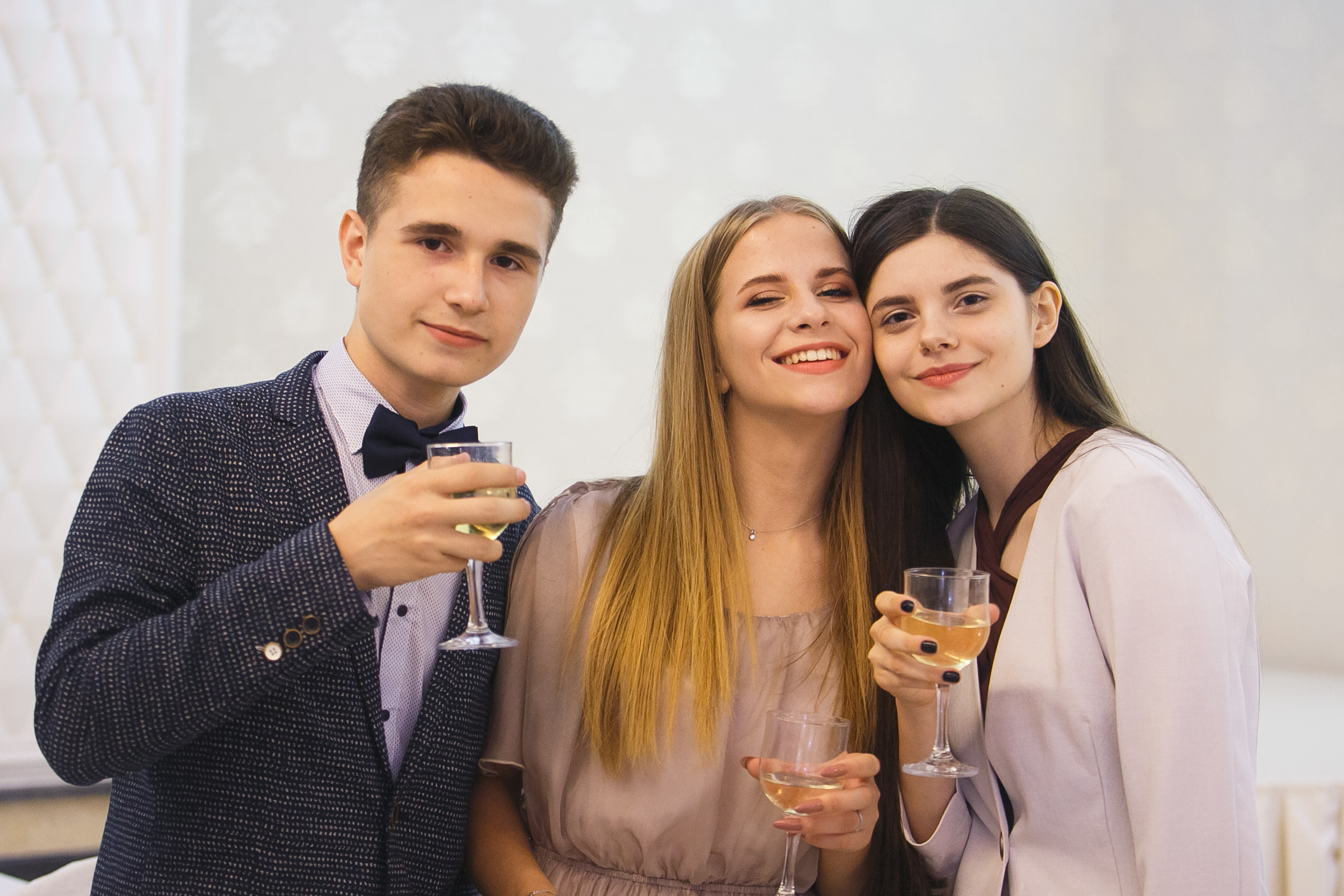 Выпускной. Гимназия 88. Ресторан Чехов. Фотограф Андрей Баксов