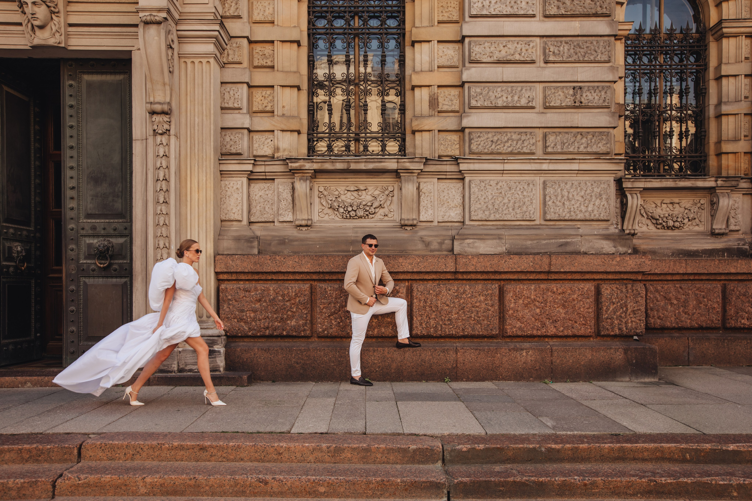 Сборы в Dom Boutique Hotel 5* и прогулка. Свадебный и семейный фотограф в Санкт-Петербурге и Сестрорецке