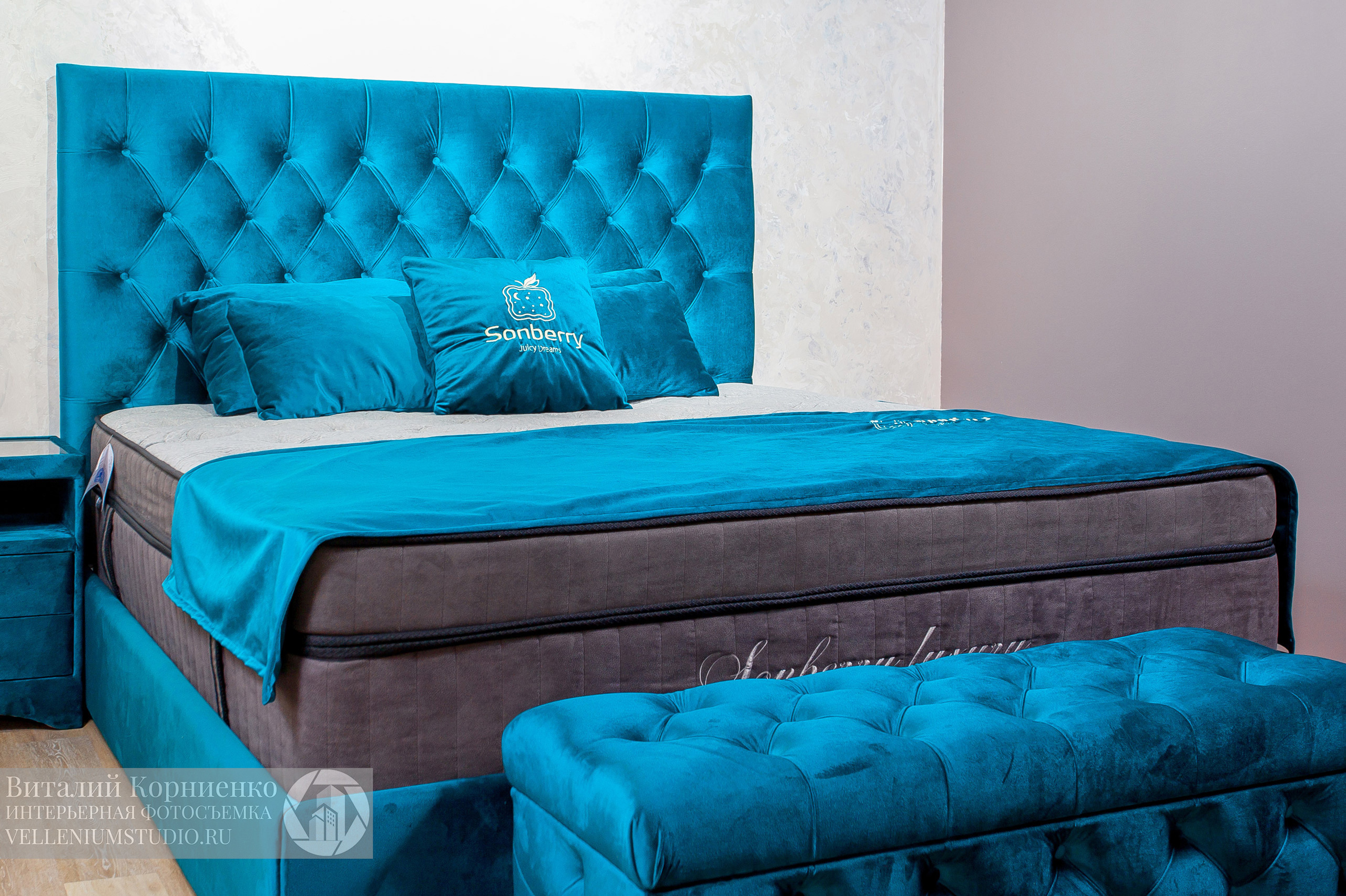 Фотосъемка кроватей в салоне мебели. Интерьерный фотограф Краснодар: профессионально по доступным ценам