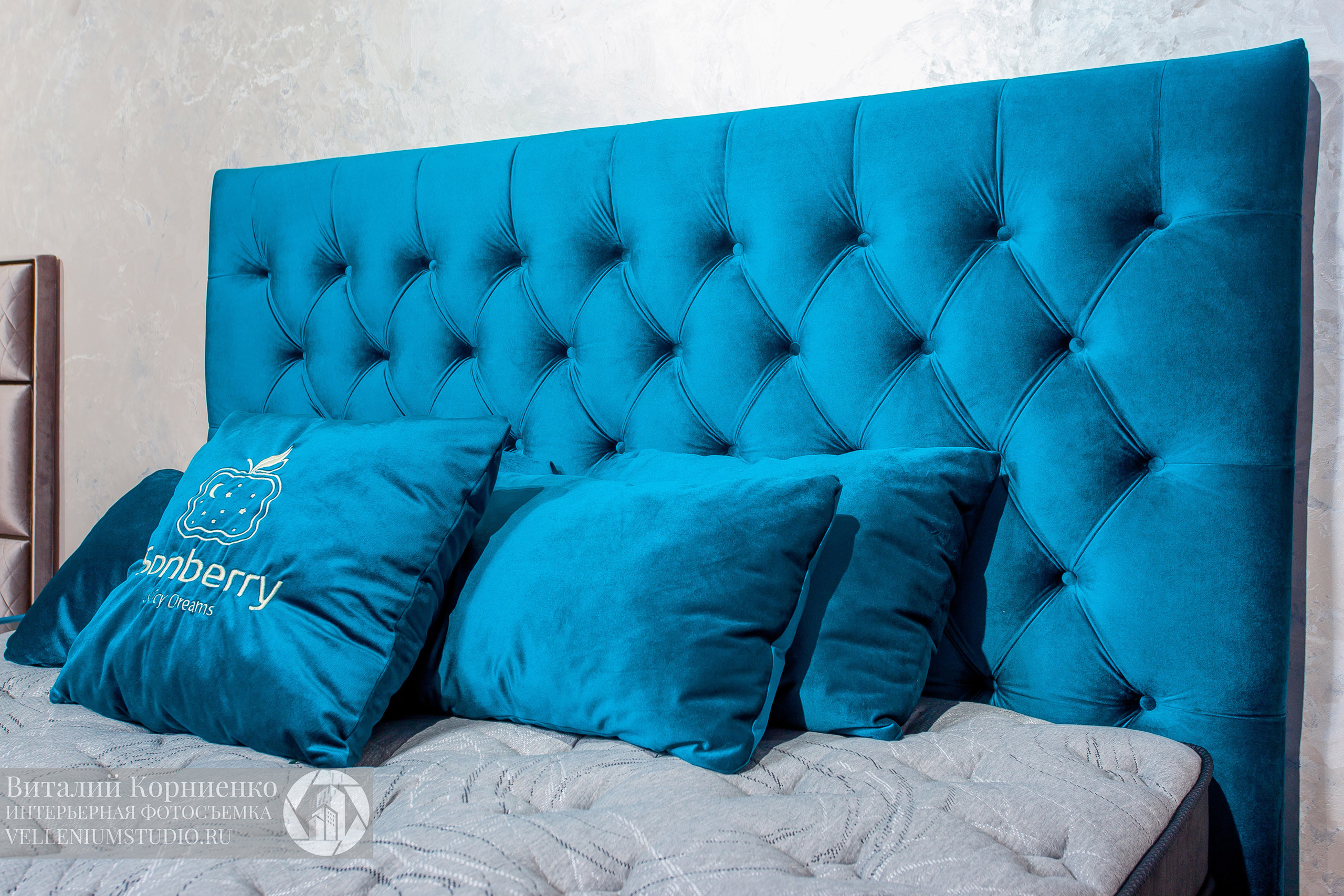 Фотосъемка кроватей в салоне мебели. Интерьерный фотограф Краснодар: профессионально по доступным ценам