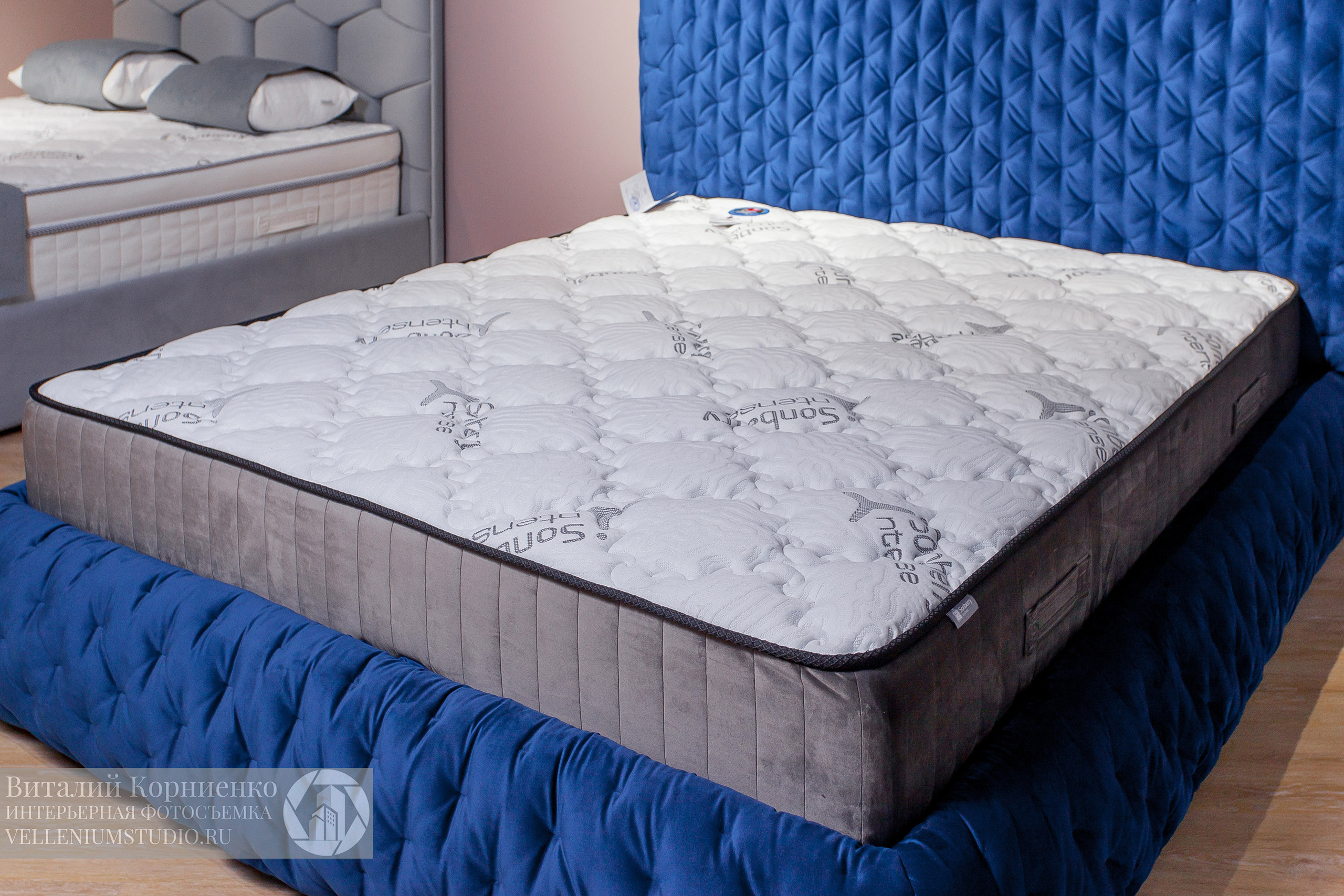 Фотосъемка кроватей в салоне мебели. Интерьерный фотограф Краснодар: профессионально по доступным ценам