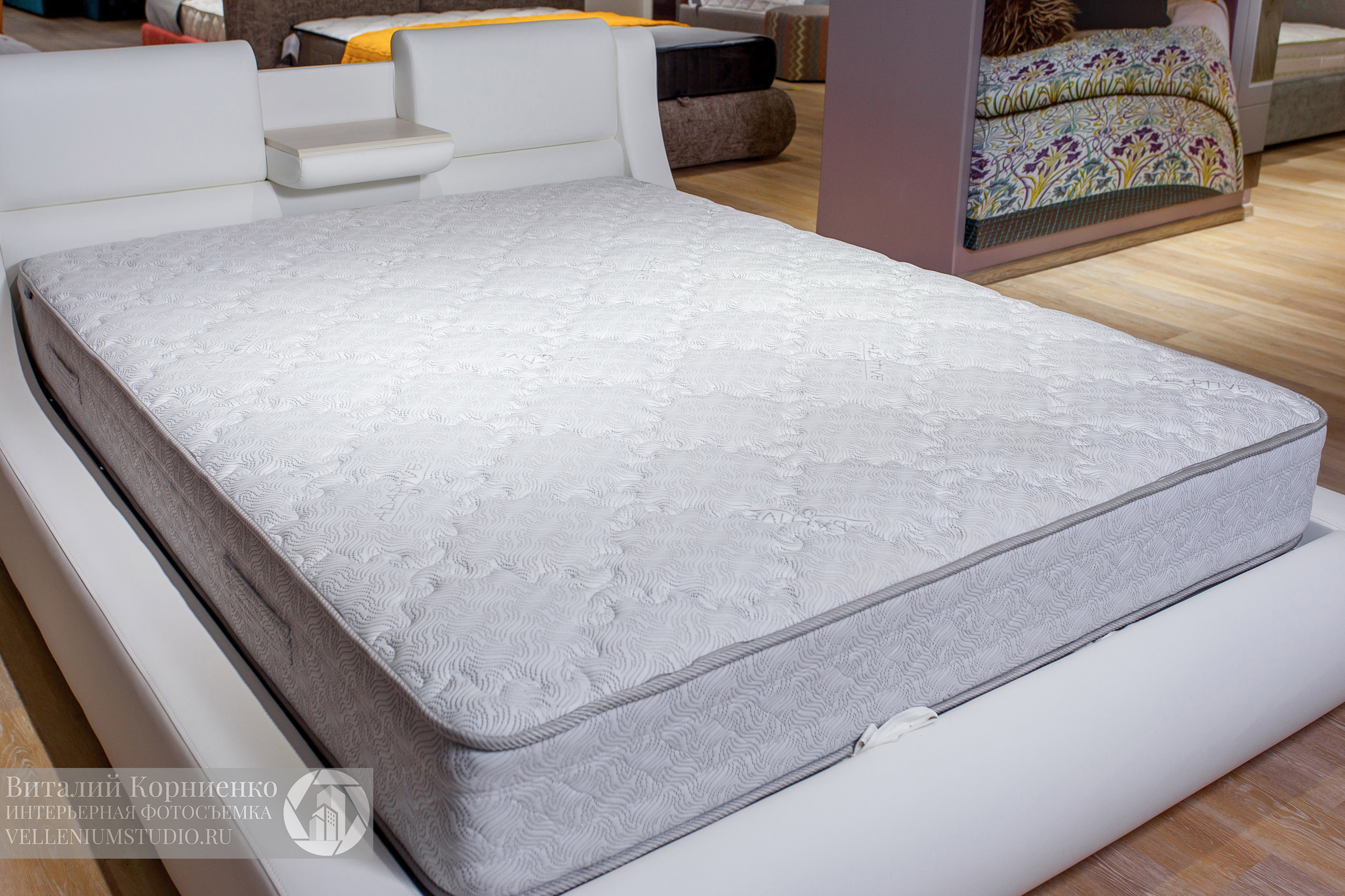 Фотосъемка кроватей в салоне мебели. Интерьерный фотограф Краснодар: профессионально по доступным ценам