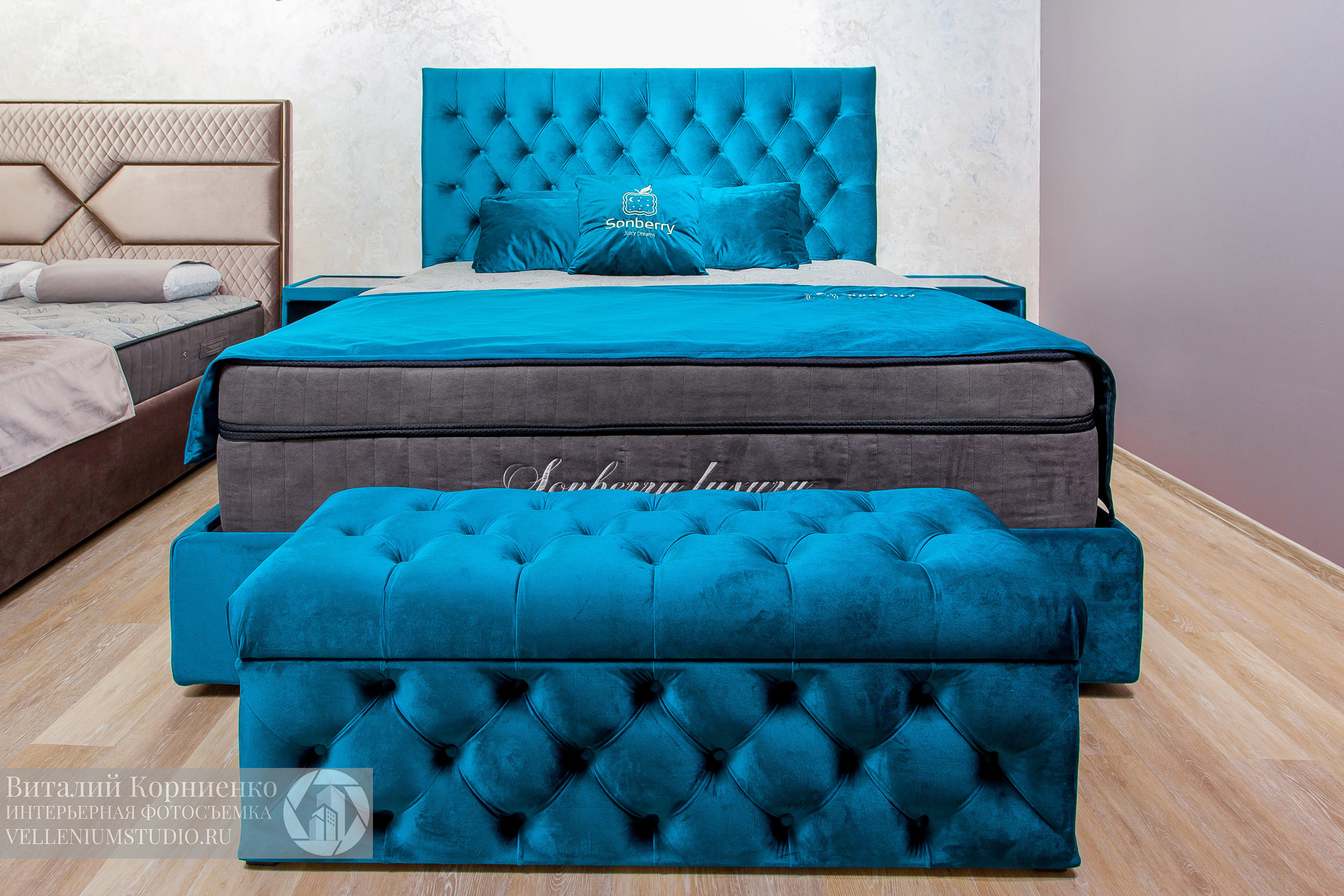 Фотосъемка кроватей в салоне мебели. Интерьерный фотограф Краснодар: профессионально по доступным ценам