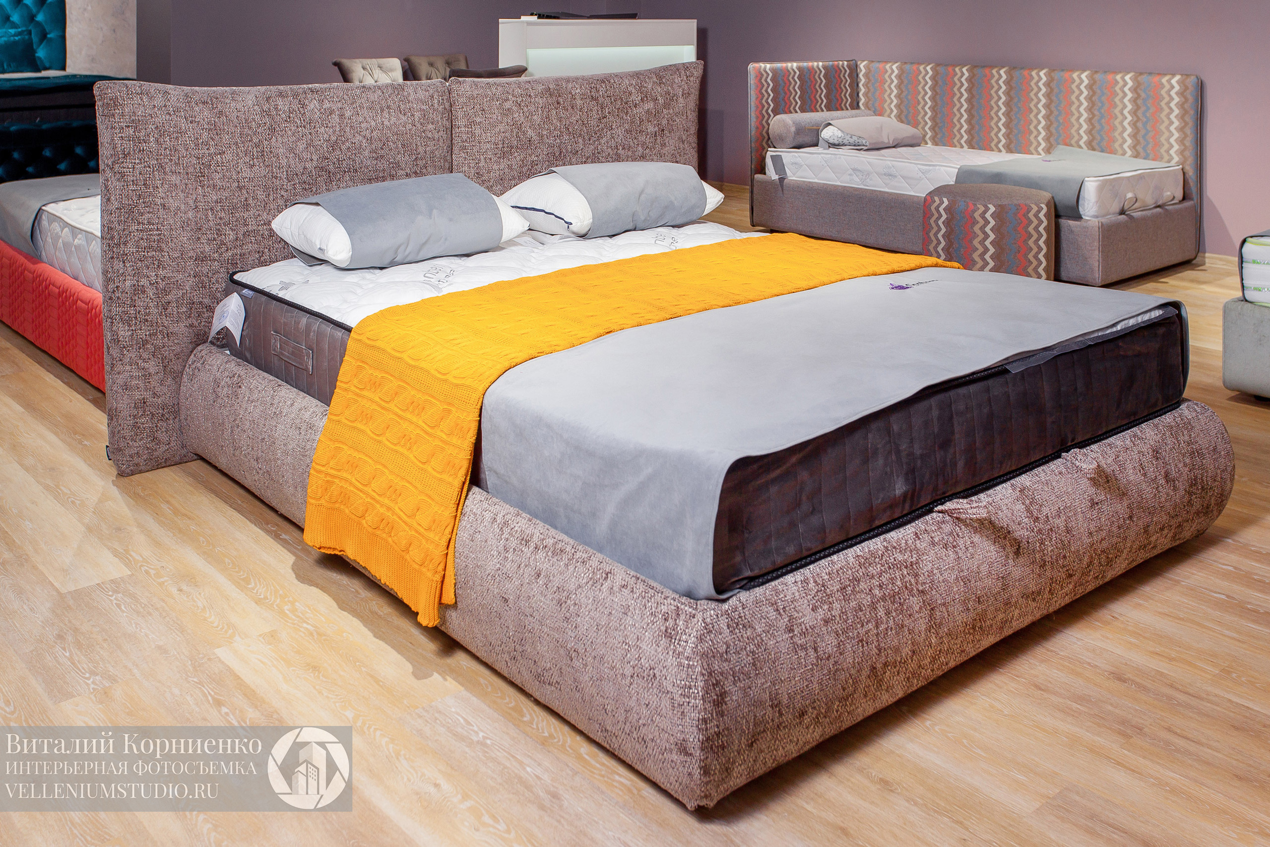 Фотосъемка кроватей в салоне мебели. Интерьерный фотограф Краснодар: профессионально по доступным ценам