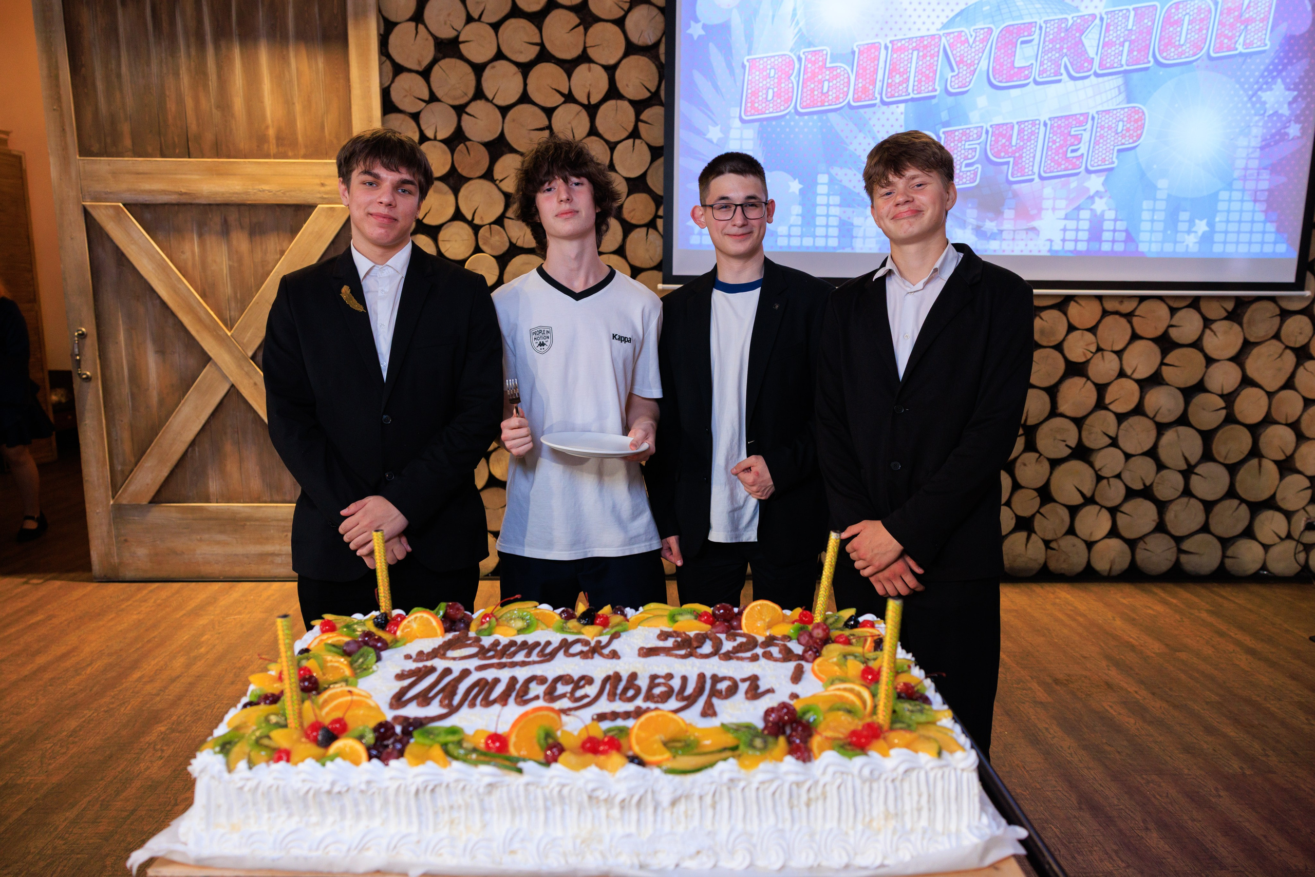 Первая шк. г. Шлиссельбург. Фотограф Александр Заломаев