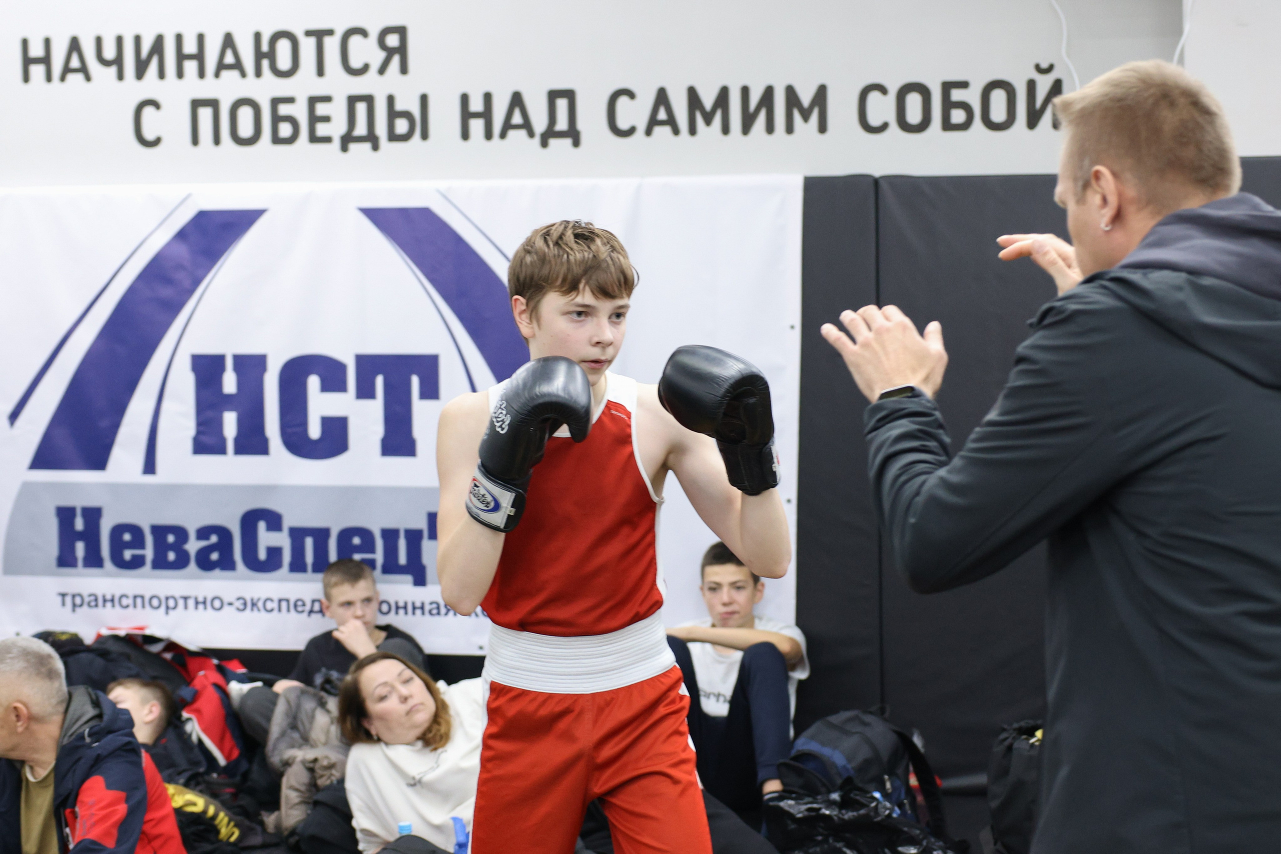 Открытый ринг «кубок ООО «ТЭК НеваСпецТяж». Фотограф Александр Заломаев