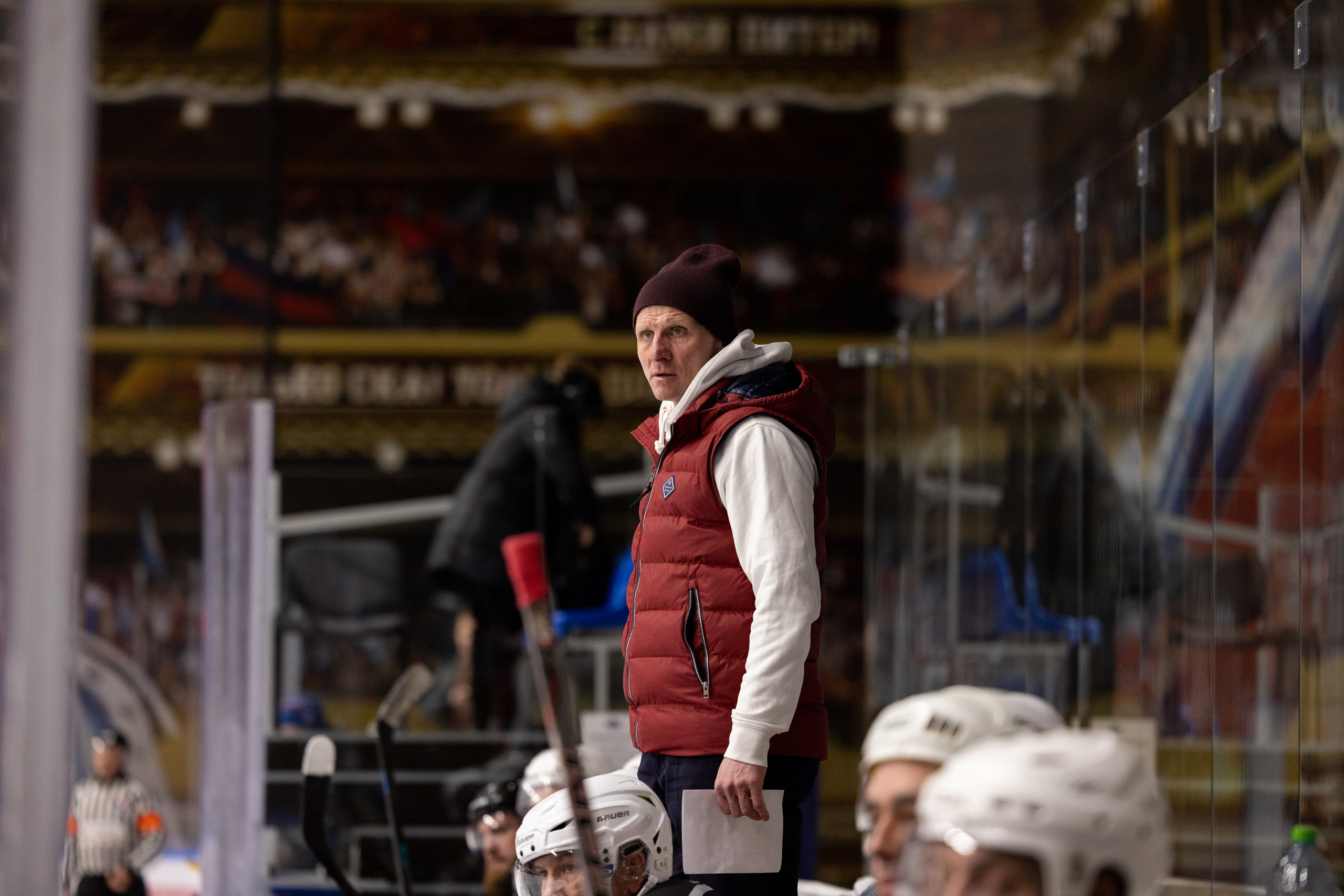 Бульдозер vs. LR-строй. Фотограф Александр Заломаев