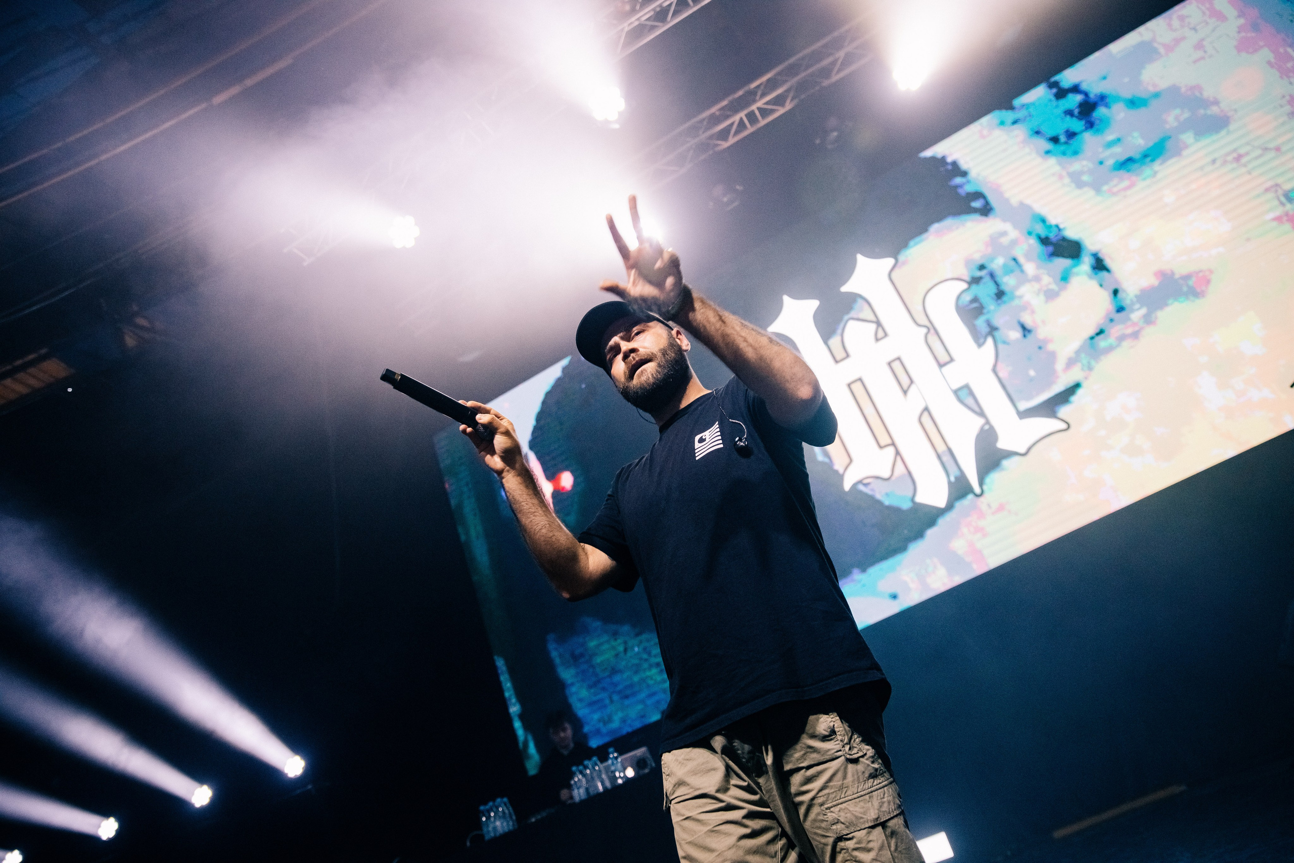 JEEMBO | TVETH. PASHAHARCE PHOTOGRAPHER & VIDEOGRAPHER