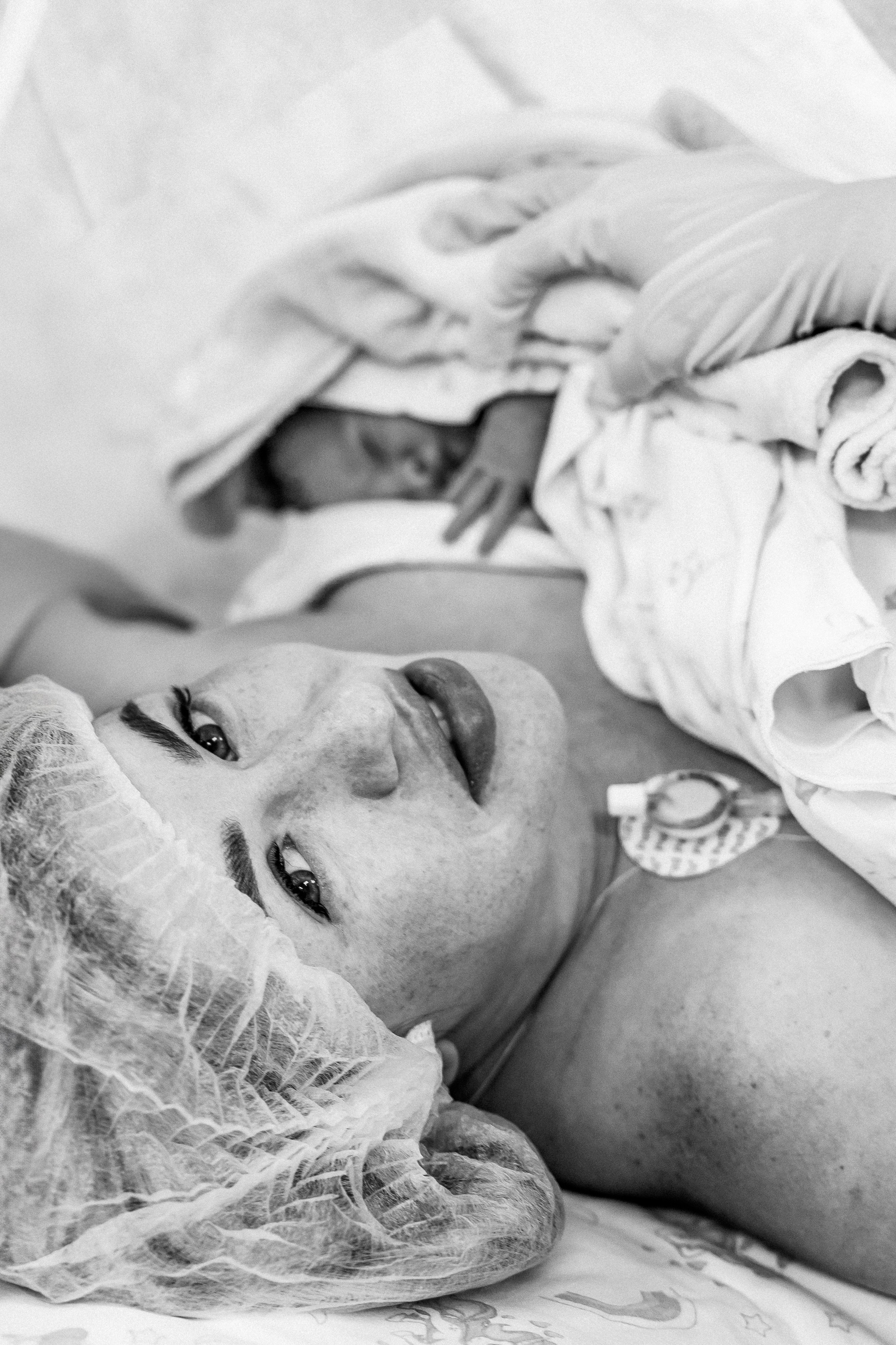 Рождение Варвары. Семейный и детский фотограф в Краснодаре. Фотограф новорожденных. Фотограф ньюборн. Фотограф родов Краснодар. Катя Угнивенко