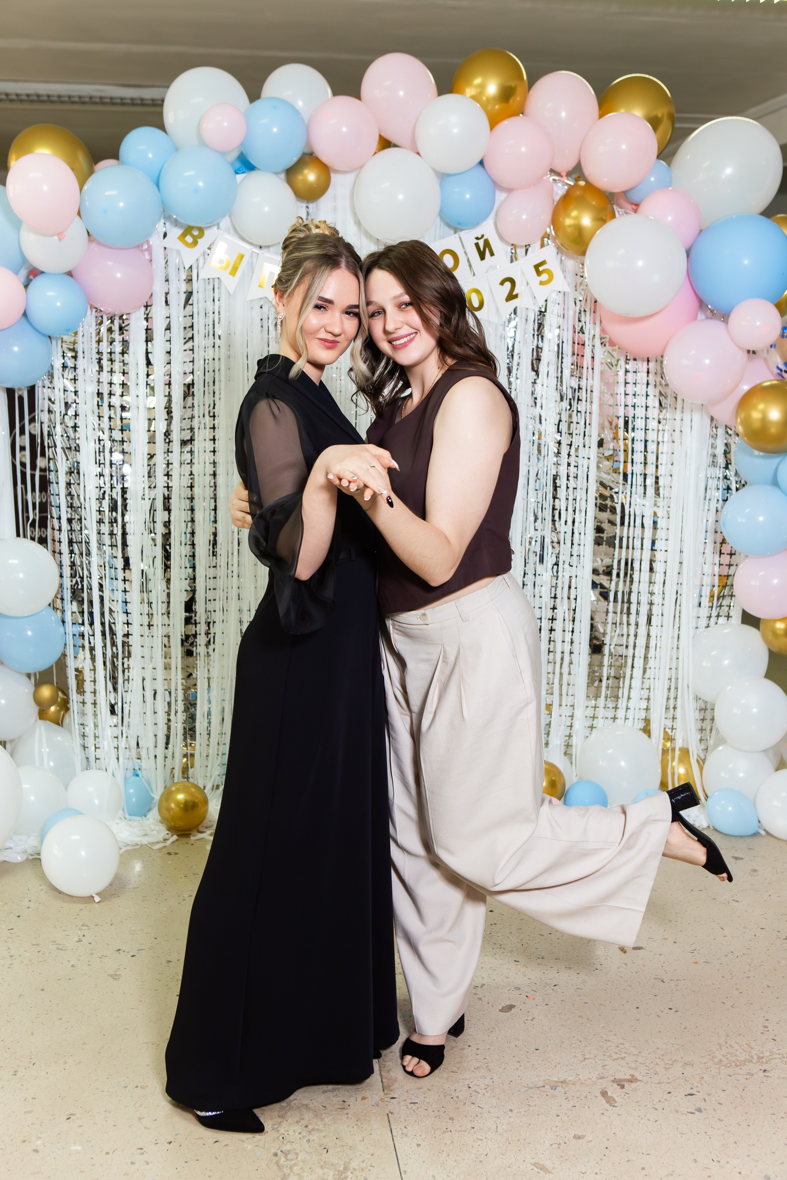 ФОТОСЕССИЯ С РОДИТЕЛЯМИ ВЫПУСКНОЙ 2025 9 ШКОЛА Г.МЦЕНСК. Профессиональный фотограф в Мценске и Орловской области