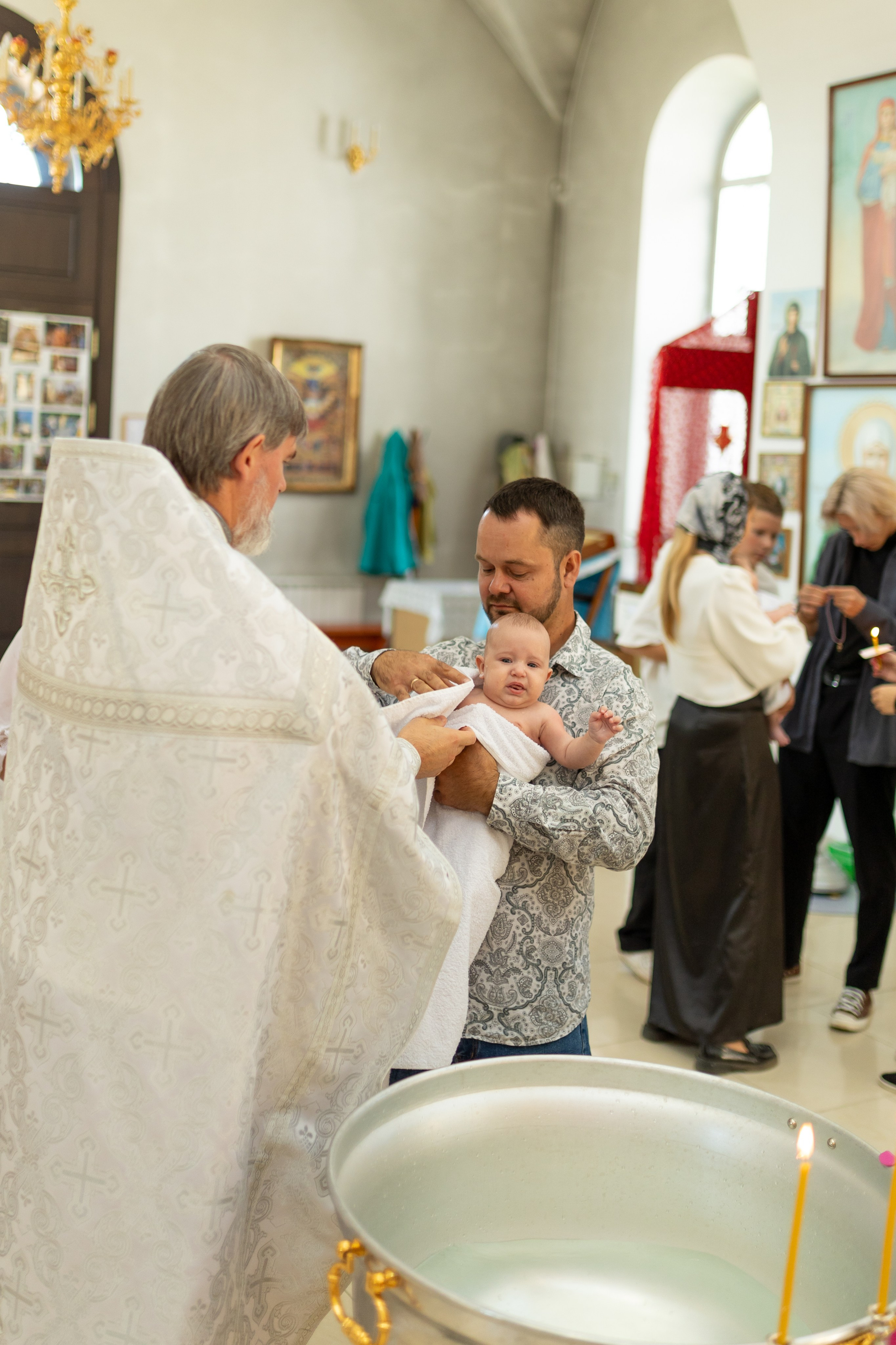 Крещение Артёма (все фото с таинсвта крещения). Фотограф новорожденных. Детский и семейный фотограф Марьяна Юдина