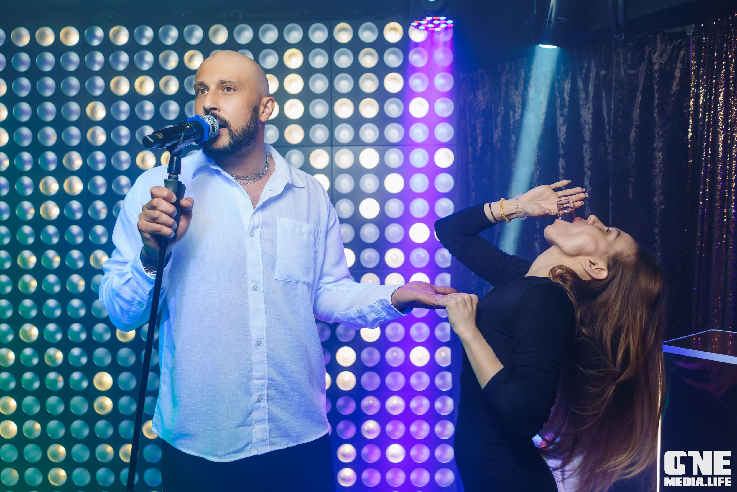 Фоторепортаж из караоке-клубе Эйфория. One Media Life: фоторепортажи, фотоотчеты с мероприятий и заведений