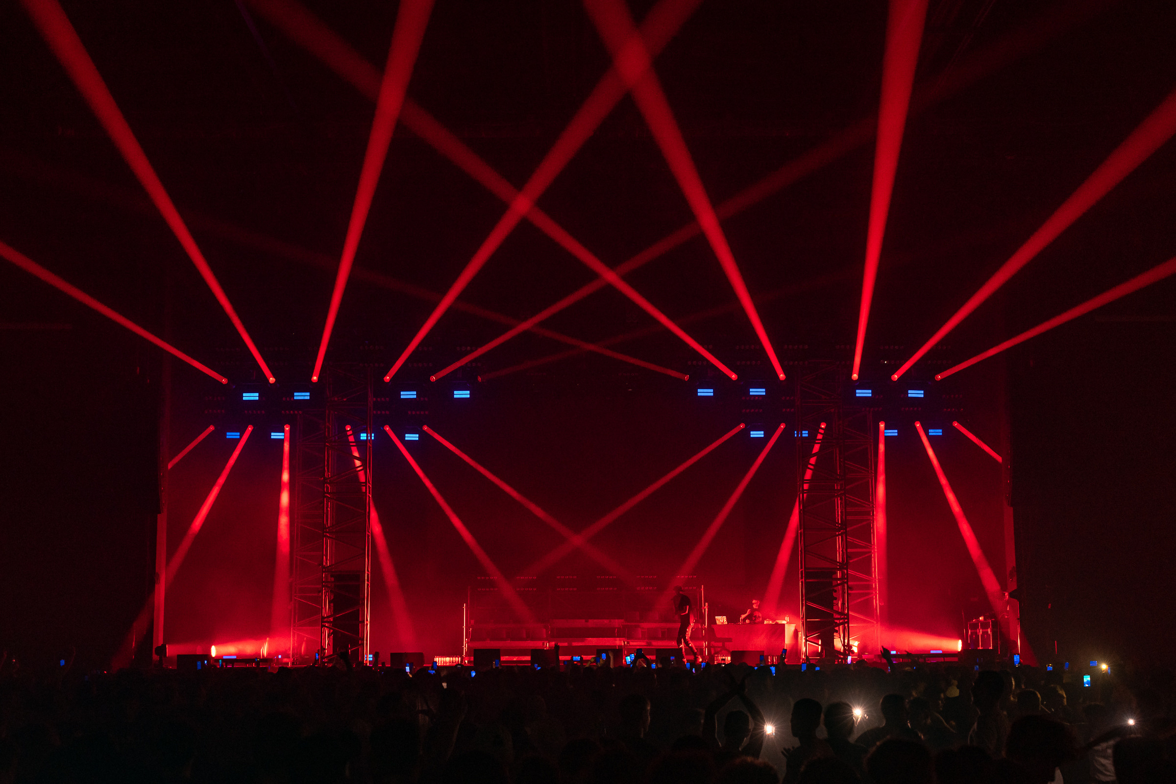 OBLADÁET / 2021. OOPS