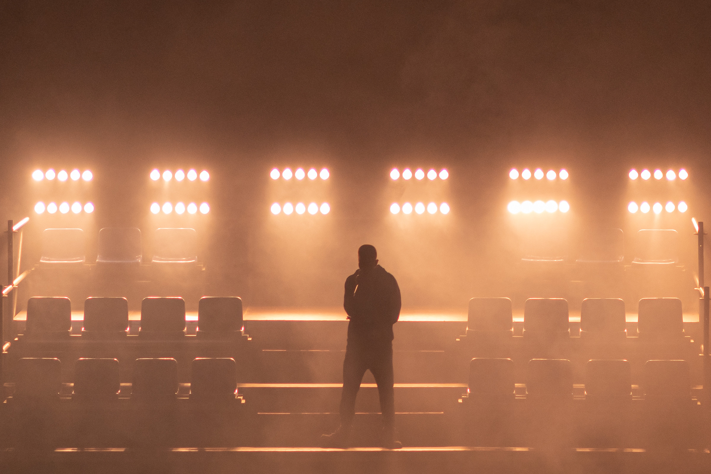 OBLADÁET / 2021. OOPS