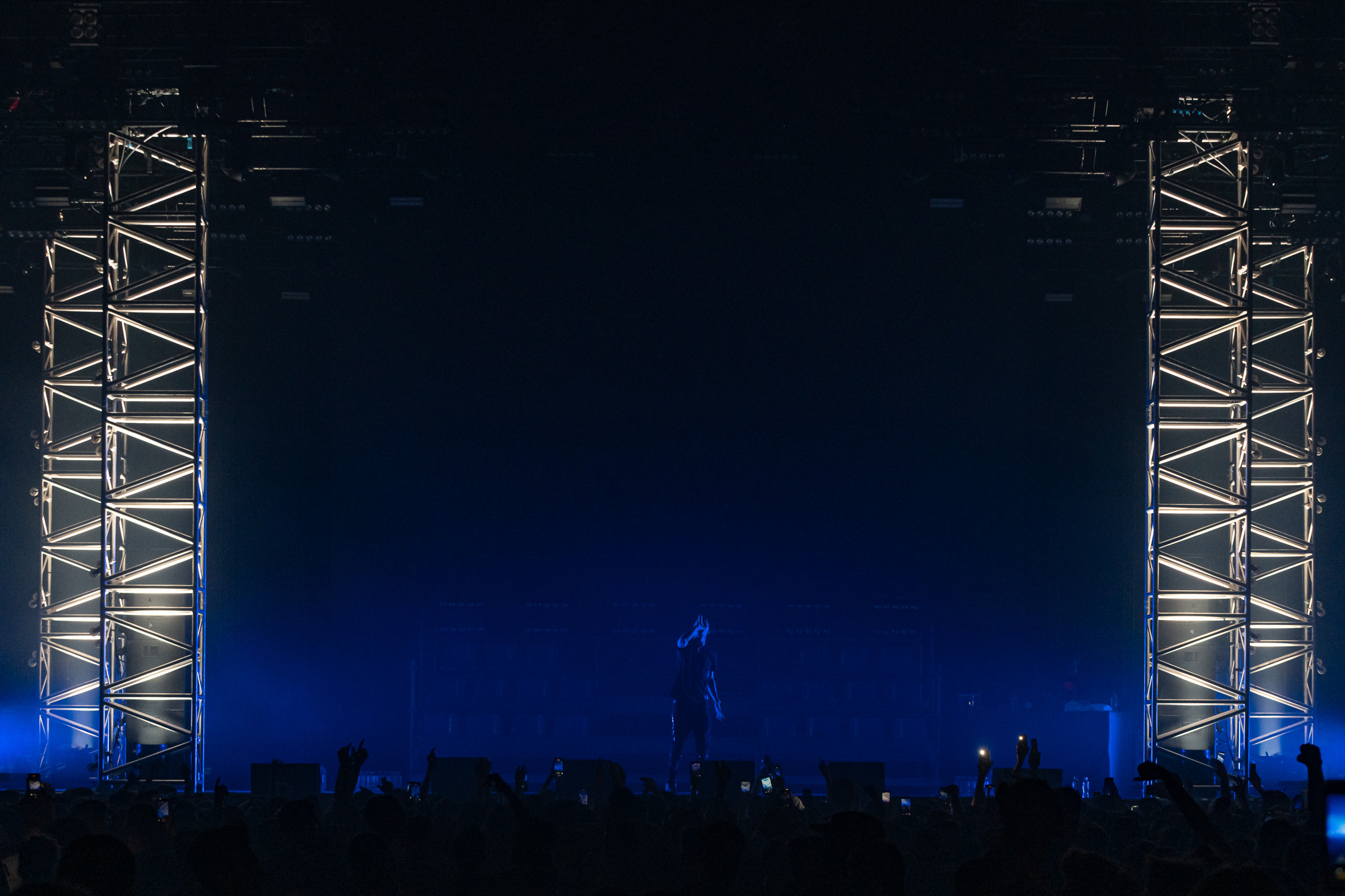 OBLADÁET / 2021. OOPS