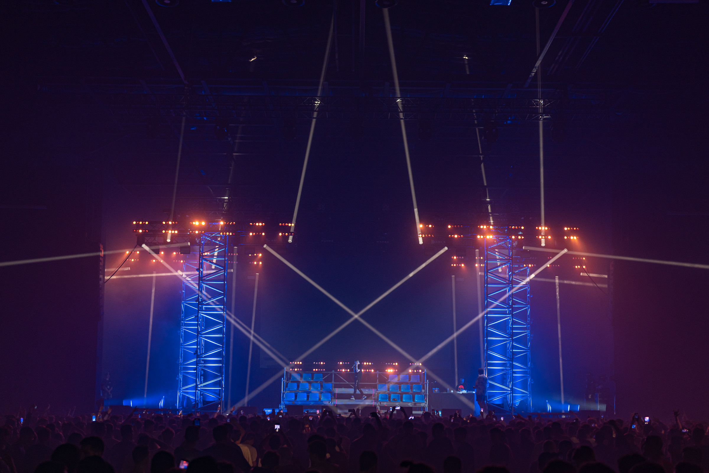 OBLADÁET / 2021. OOPS