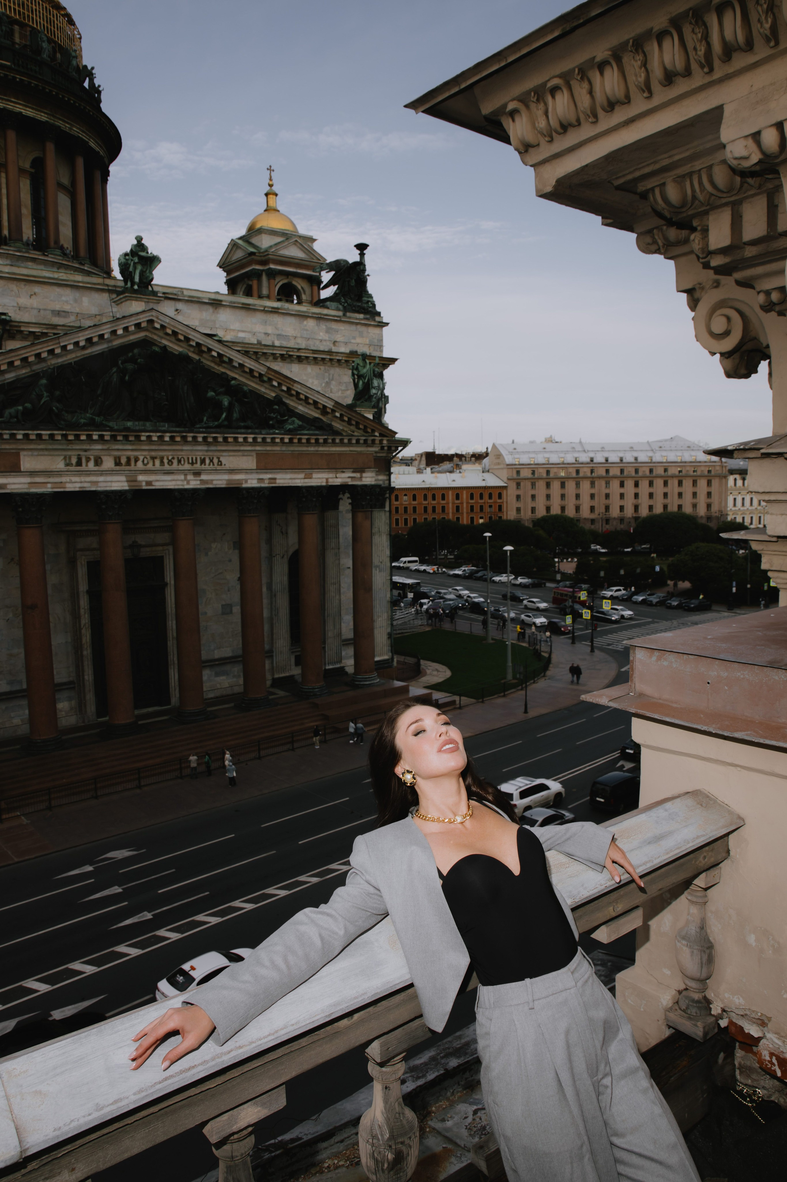 Вероника (съемка на крыше). Фотограф в Москве и Санкт-Петербурге Дарина