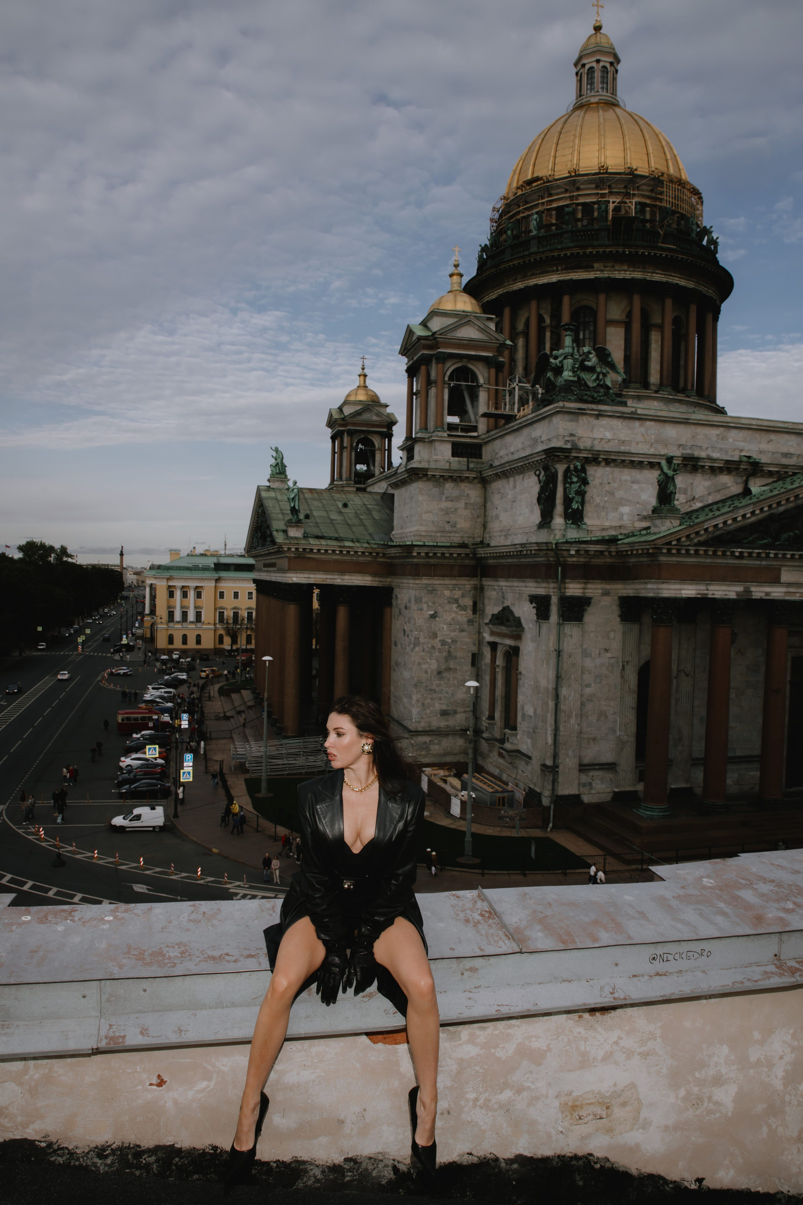 Вероника (съемка на крыше). Фотограф в Москве и Санкт-Петербурге Дарина