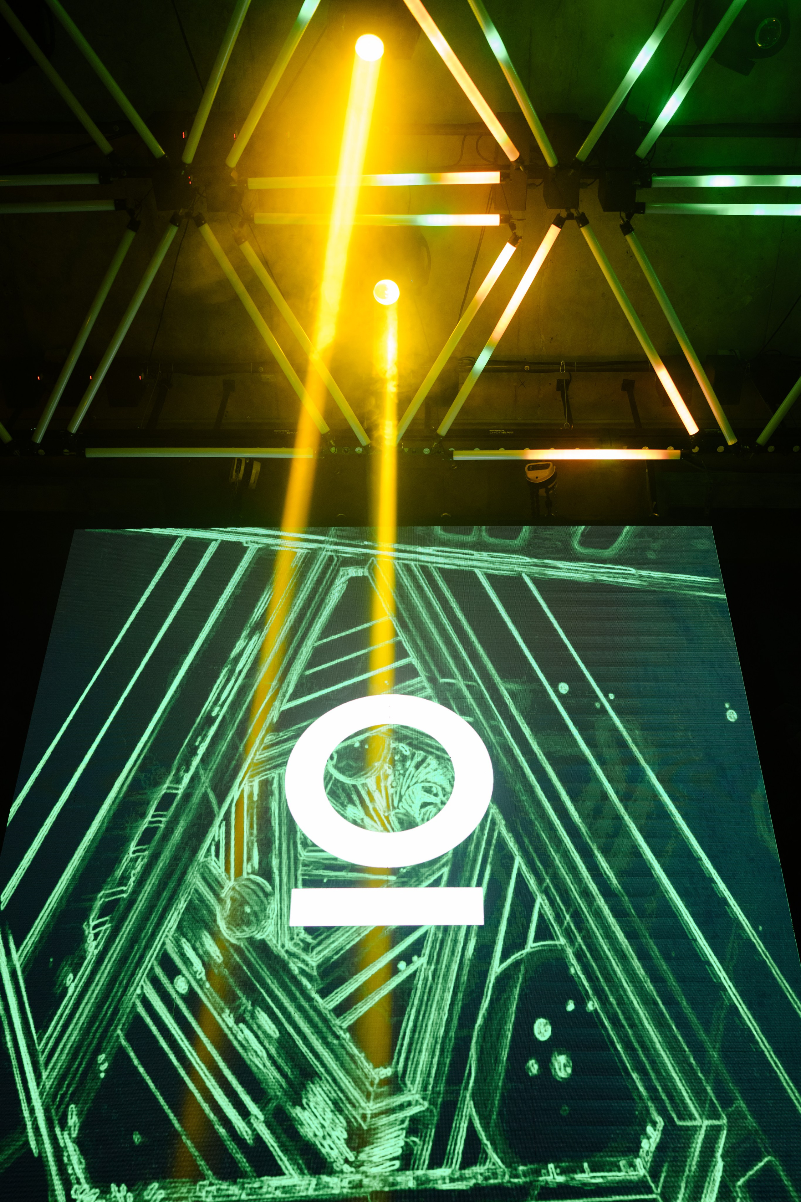 Фотограф на вечеринку проекта ОСНОВАТЕЛИ. Репортажный фотограф Москва Сергей Дружинин