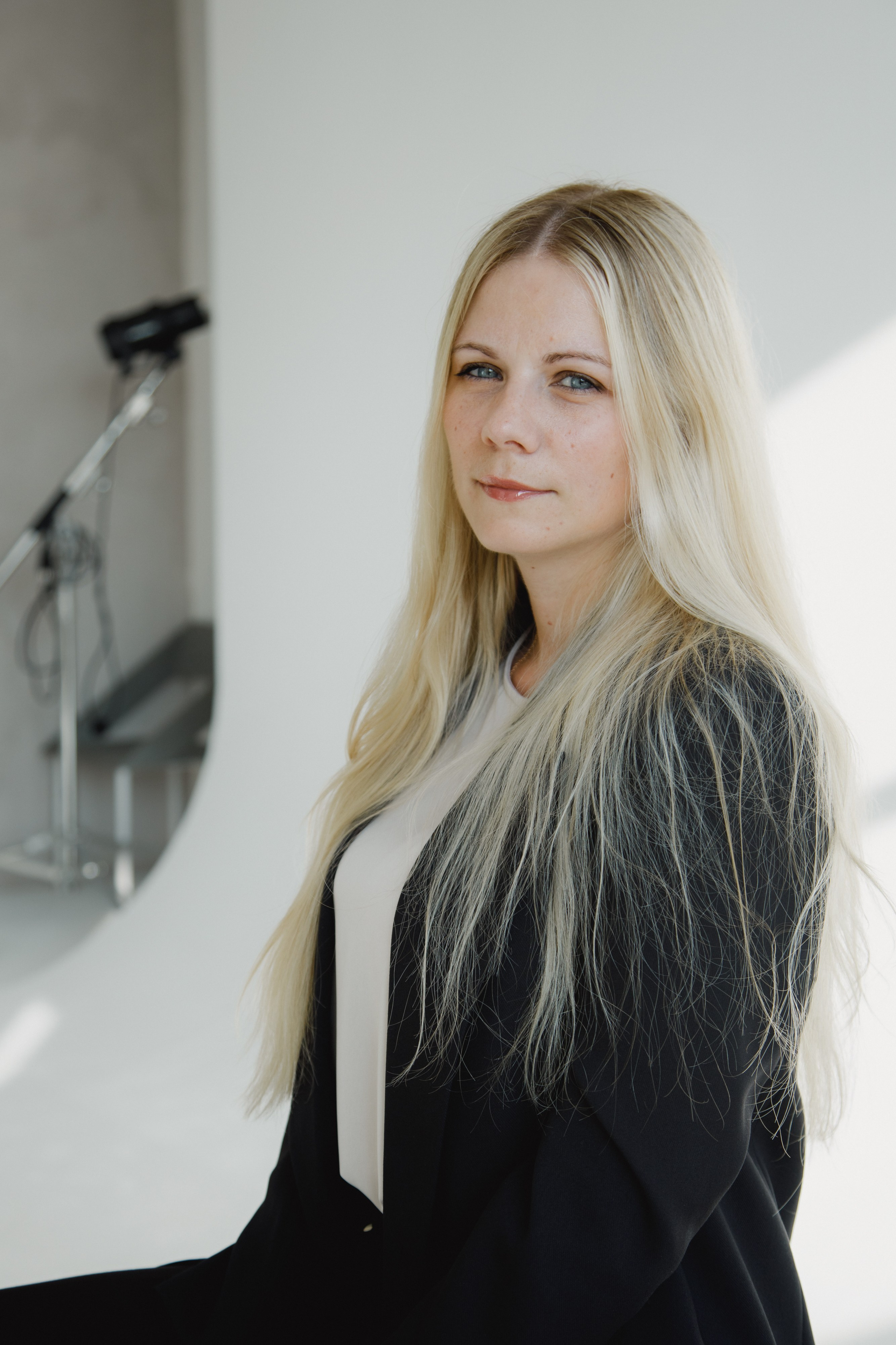 Деловой взгляд, искренняя улыбка. Фотограф в Москве — Ольга Федотова