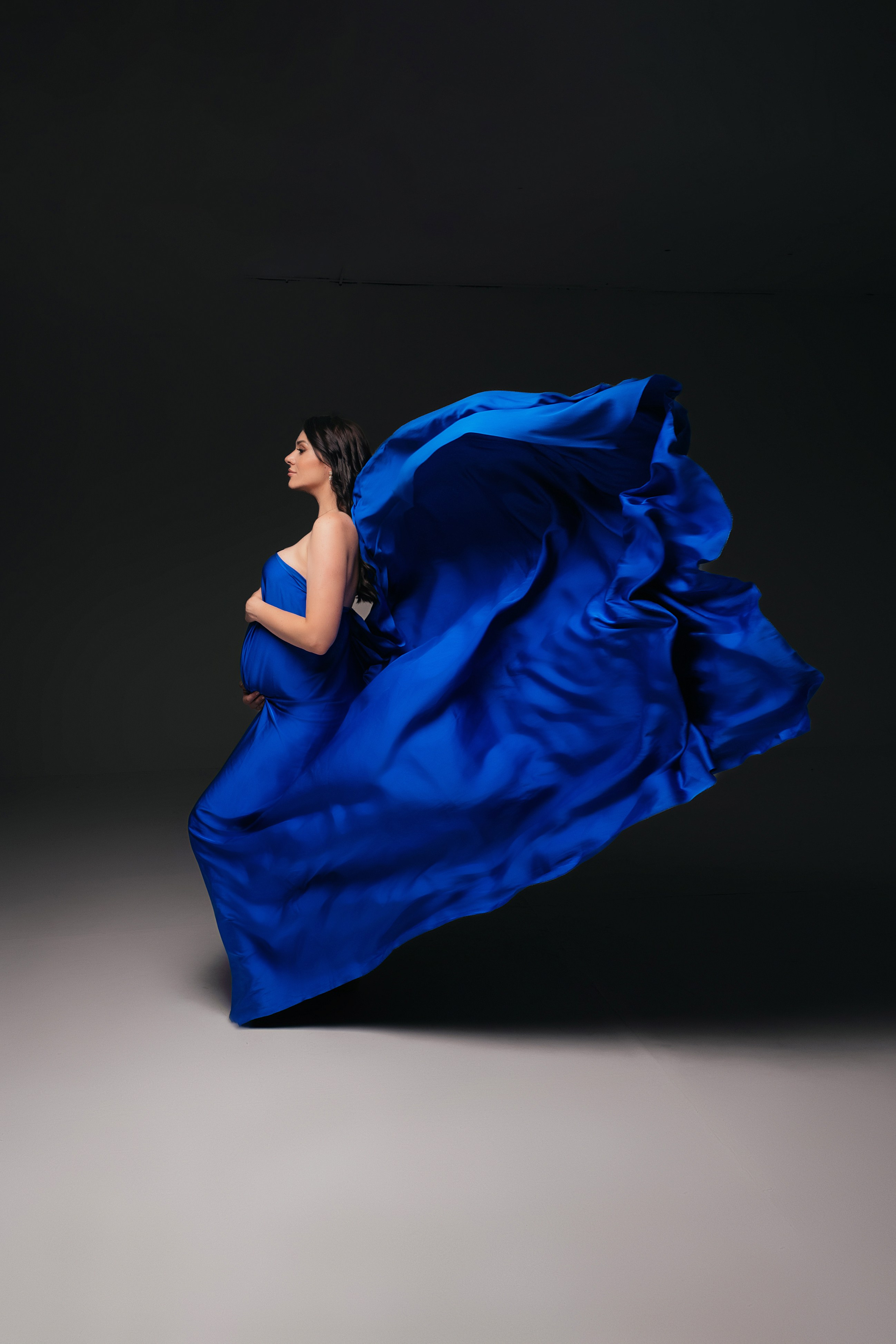 Синяя ткань. Фотограф Анна Качан