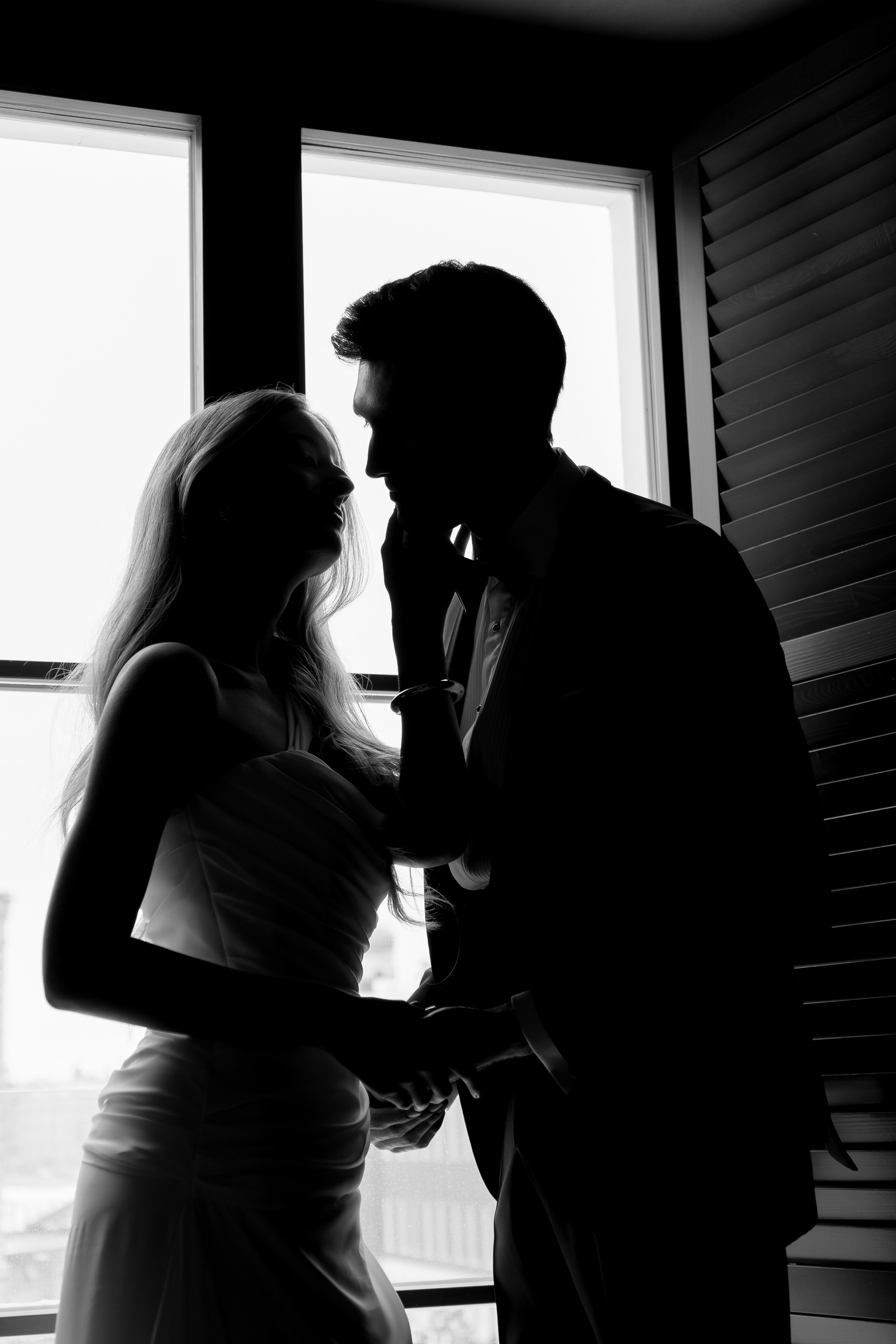 ЭЛЕГАНТНАЯ СВАДБЕНАЯ СЬЕМКА ЖЕНИХА И НЕВЕСТЫ В ДОРОГОМ ОТЕЛЕ САНКТ-ПЕТЕРБУРГА. Профессиональный фотограф, Санкт-Петербург — Виктория Богомолова