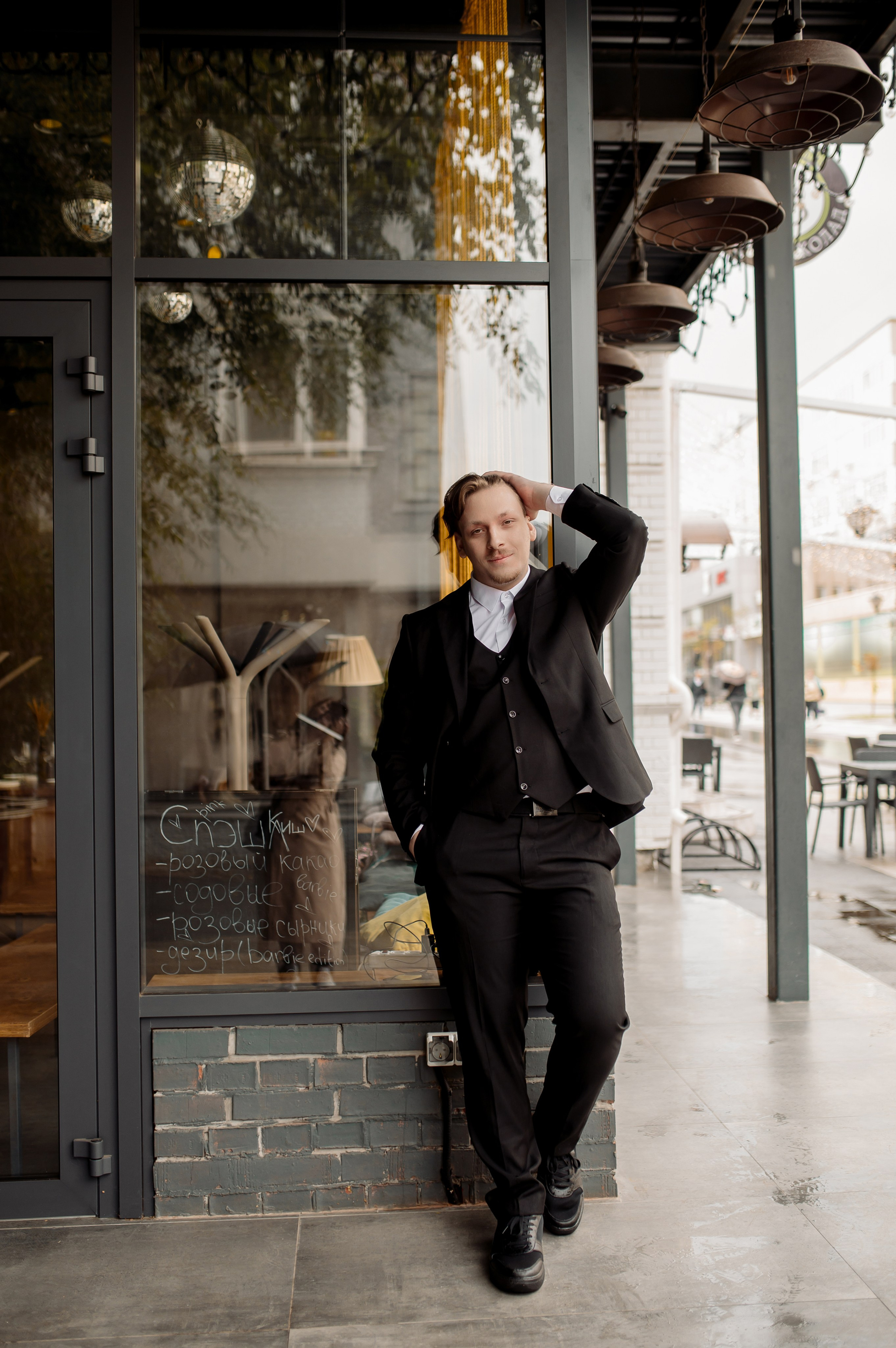 Свадьбная прогулка Кати и Артема. Фотограф Мария Стрелкова