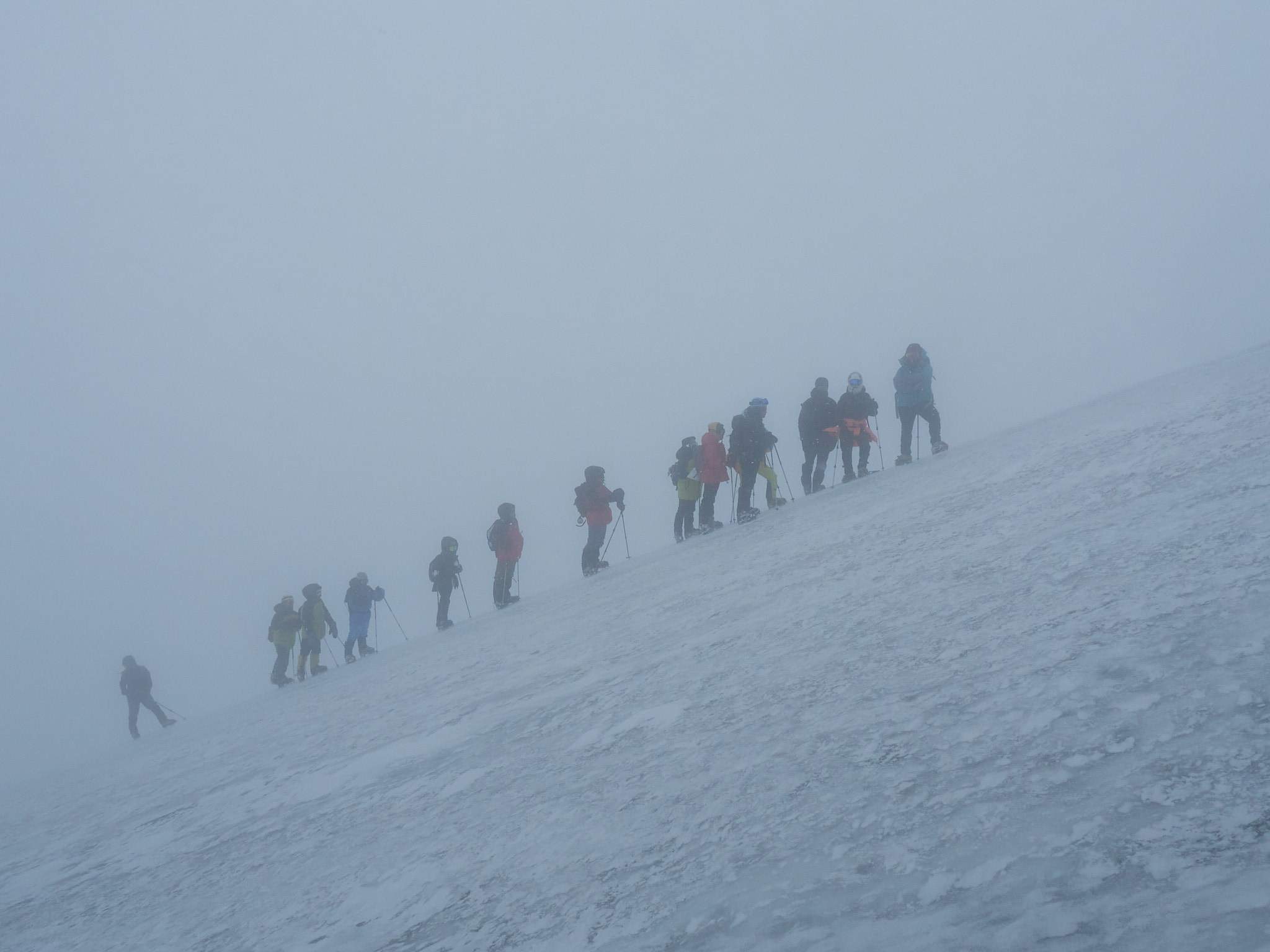 19.04 съемка на Эльбрусе: Выход на скалы Пастухова. Горный, высотный Фотограф на Эльбрусе Георгий