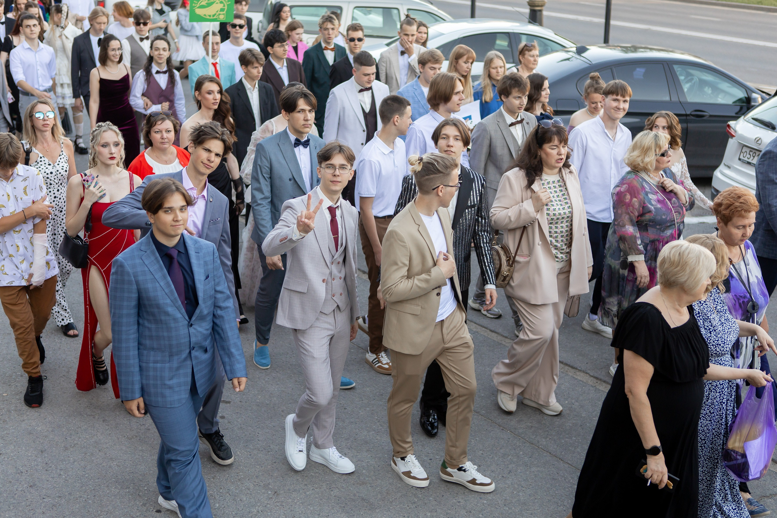 Выпускной Гимназия 12 2024 г. Свадебный и портретный Фотограф в Липецке Дмитрий Котюков
