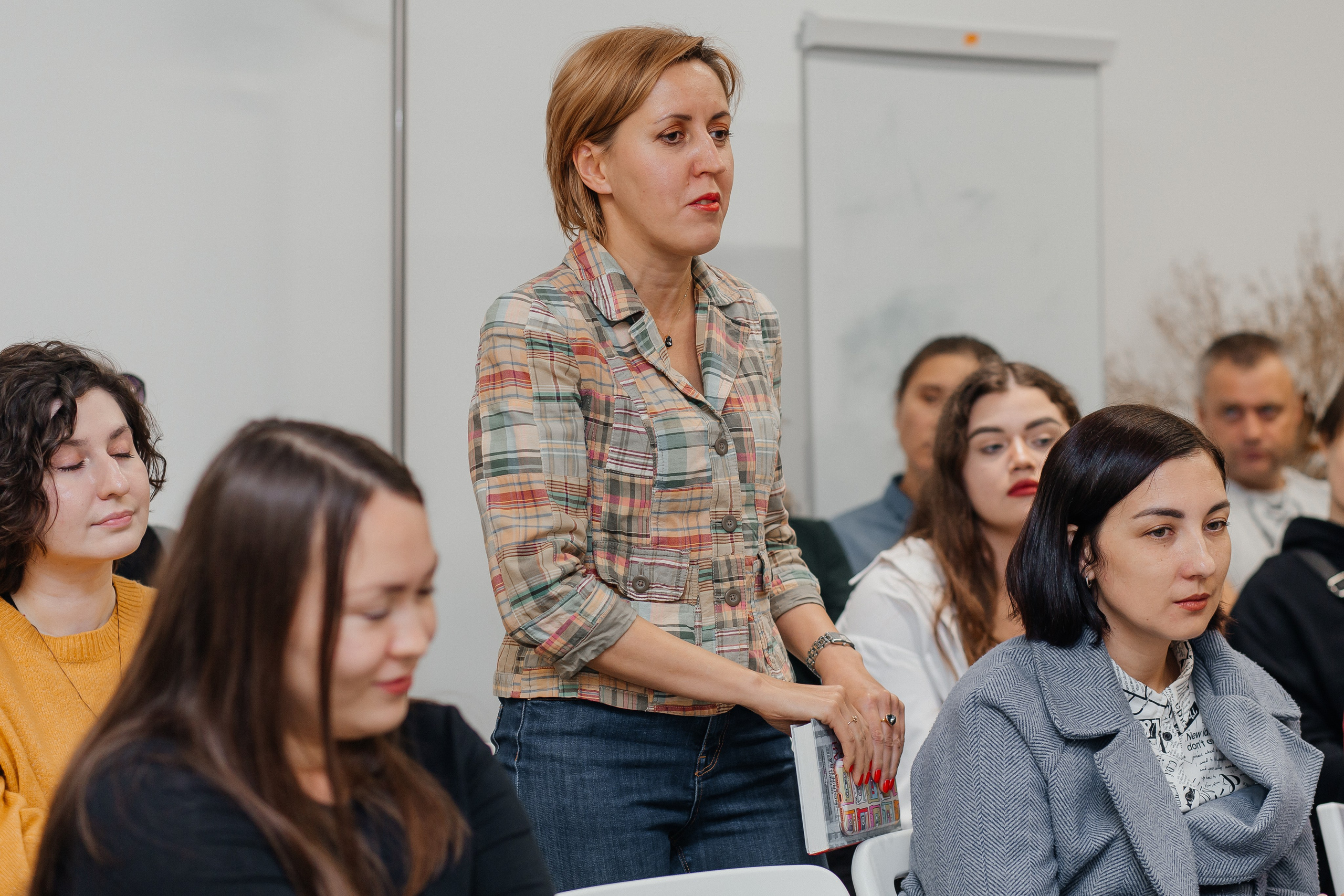 30.09.2023 Встреча с Евгенией Некрасовой. Книжный клуб