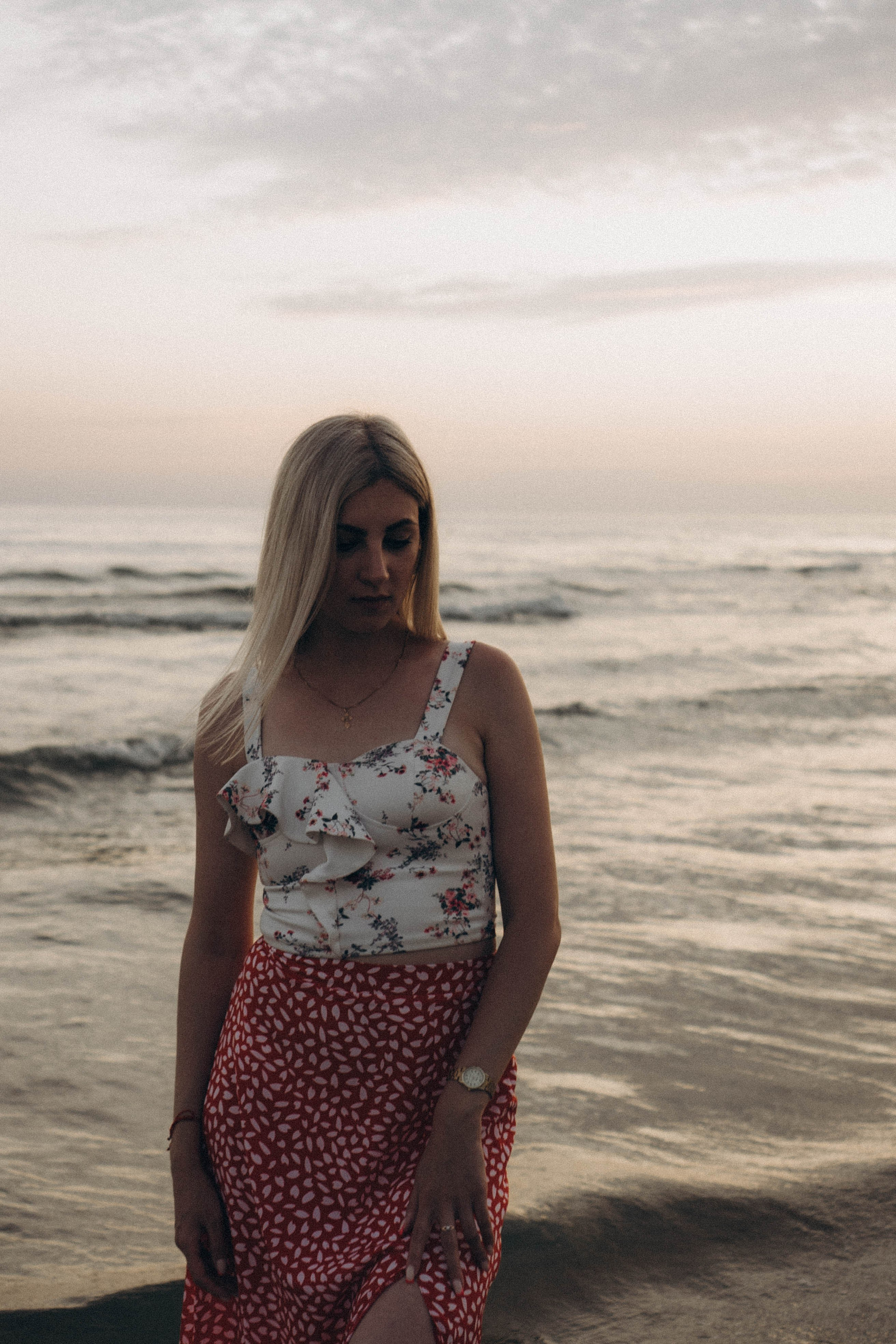 Июльский вечер на берегу черного моря. Профессиональный фотограф, Санкт-Петербург — Виктория Богомолова