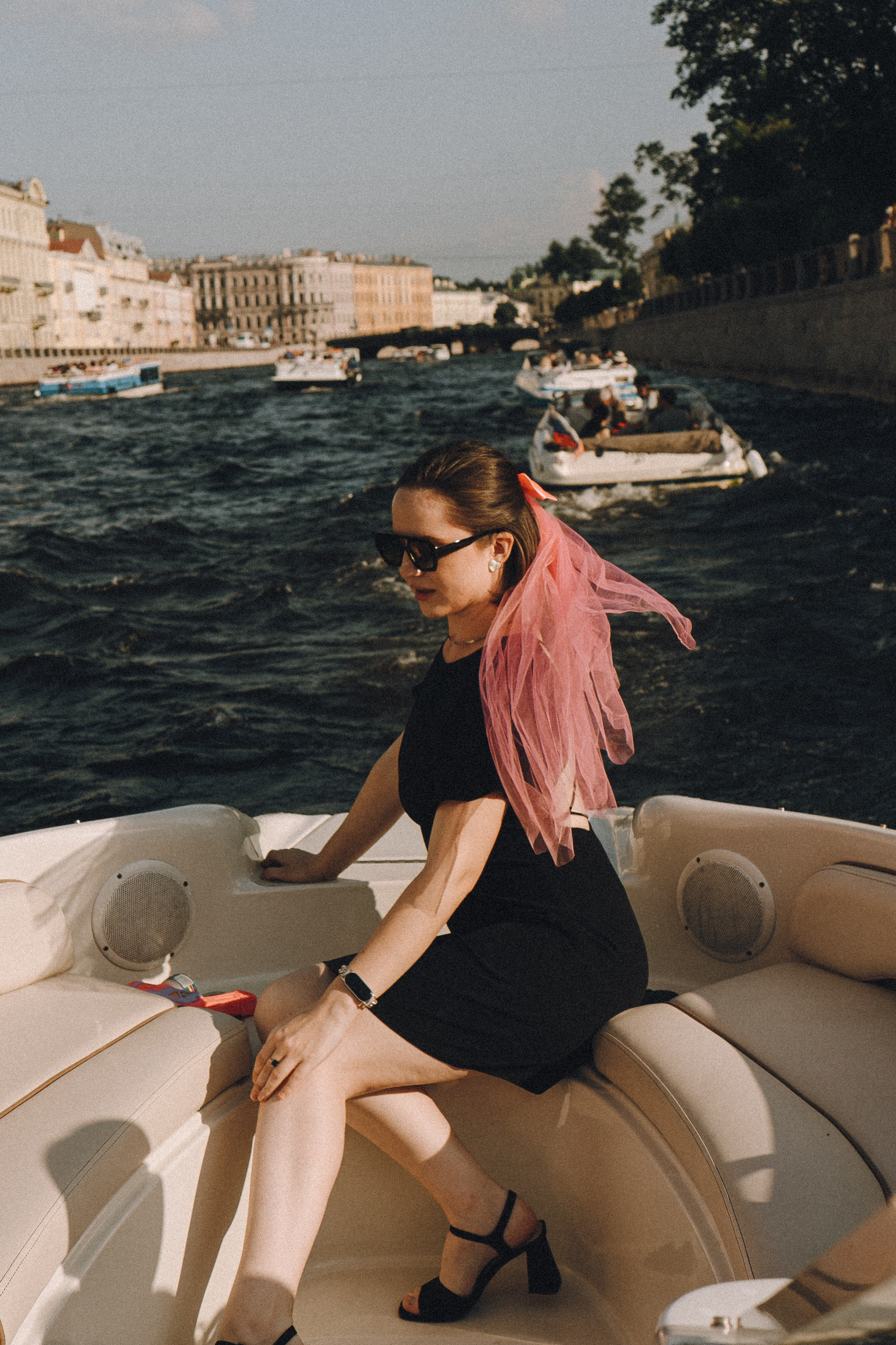 ДЕВИЧНИК НА КАТЕРЕ. Профессиональный фотограф, Санкт-Петербург — Виктория Богомолова