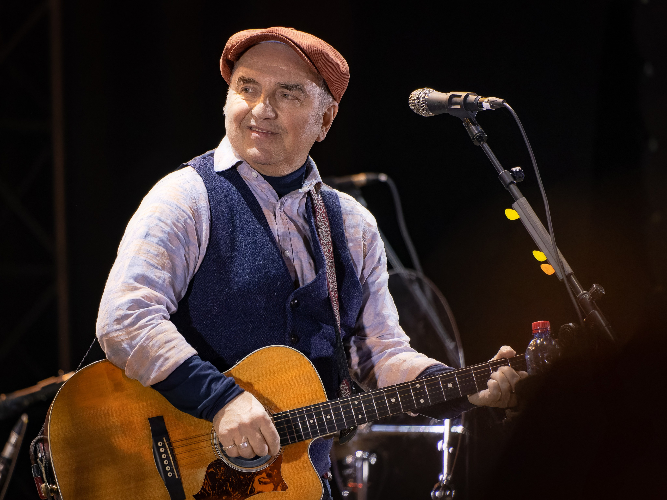 Прочие концерты (сборник). Фотограф. г. Южно-Сахалинск. Олег Толстов