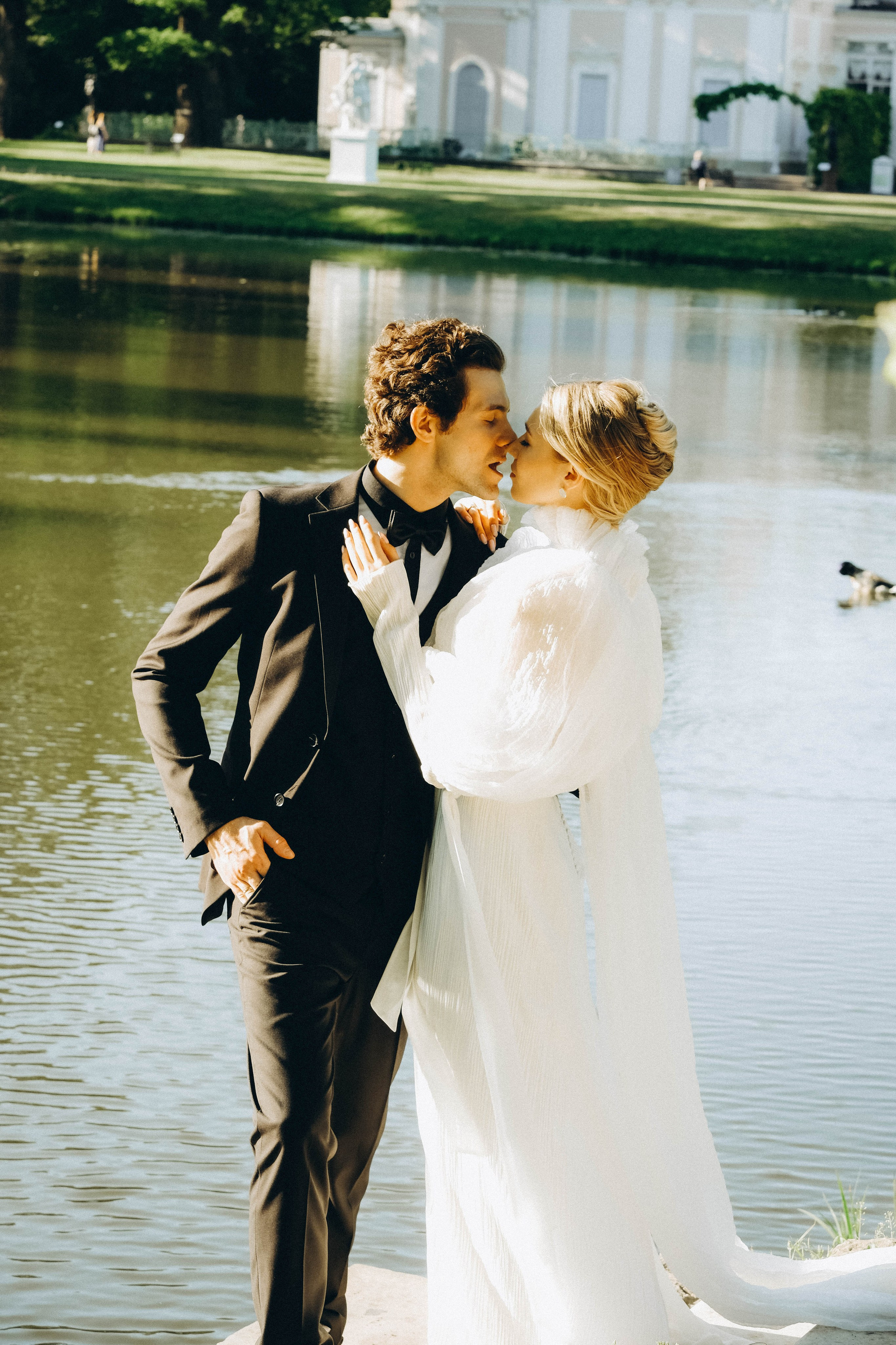 СВАДЕБНАЯ СЬЕМКА В ПАРКЕ ОРАНИЕНБАУМ. Профессиональный фотограф, Санкт-Петербург — Виктория Богомолова