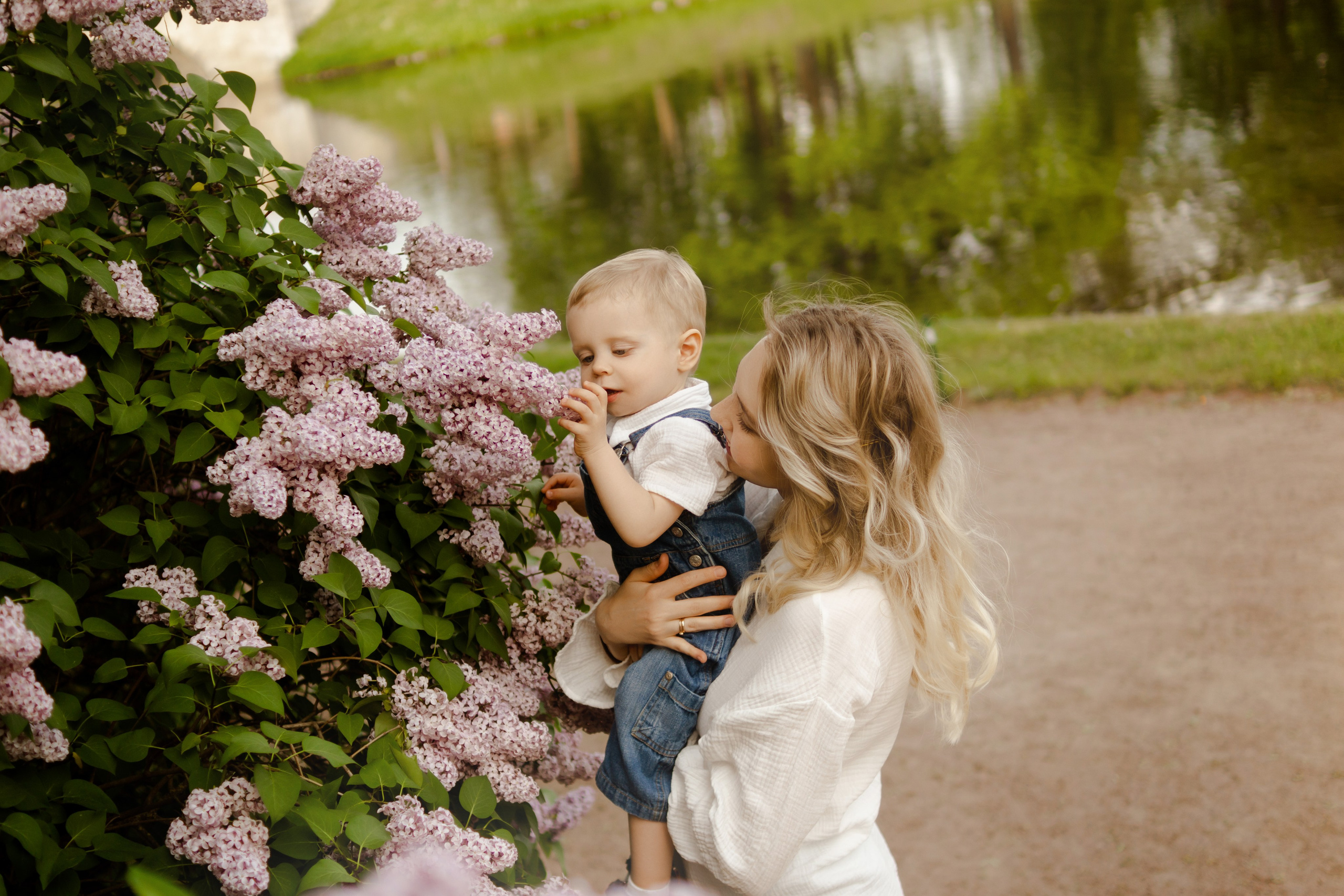 Аня с сыном Сашей