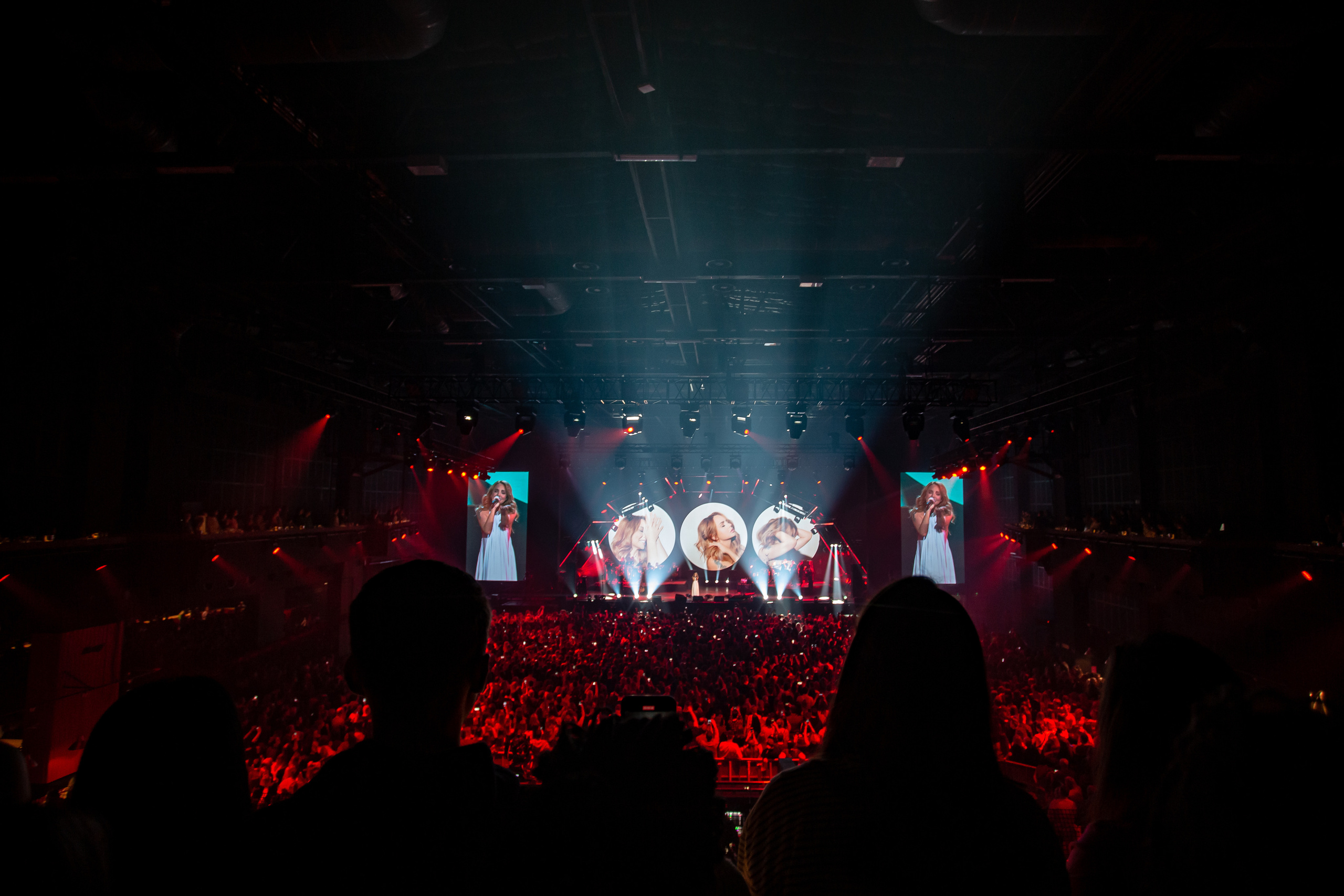 МАКSИМ. Фотограф Сонкина Татьяна