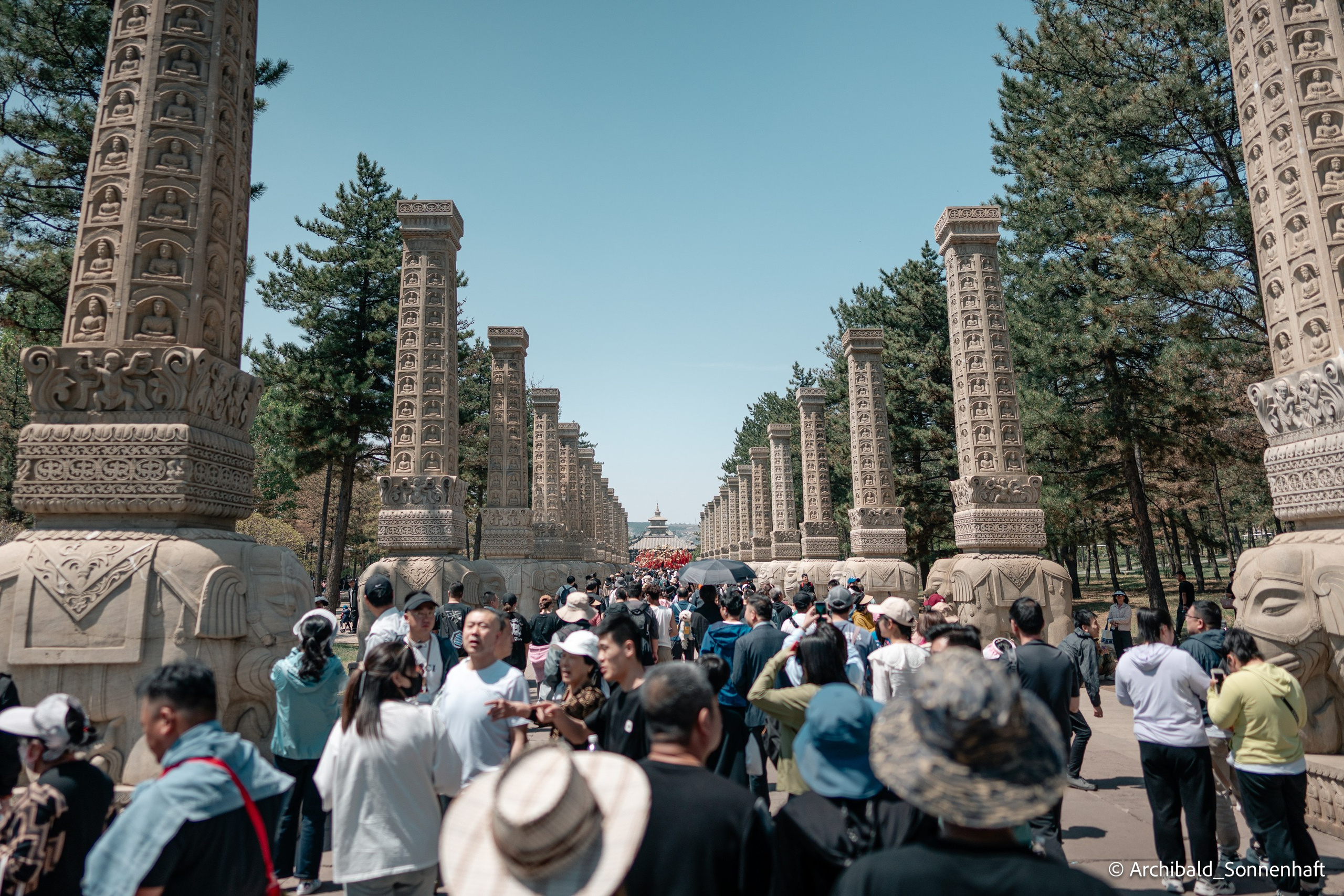 Datong. Photographer in Guangzhou, China. Archibald Sonnenhaft