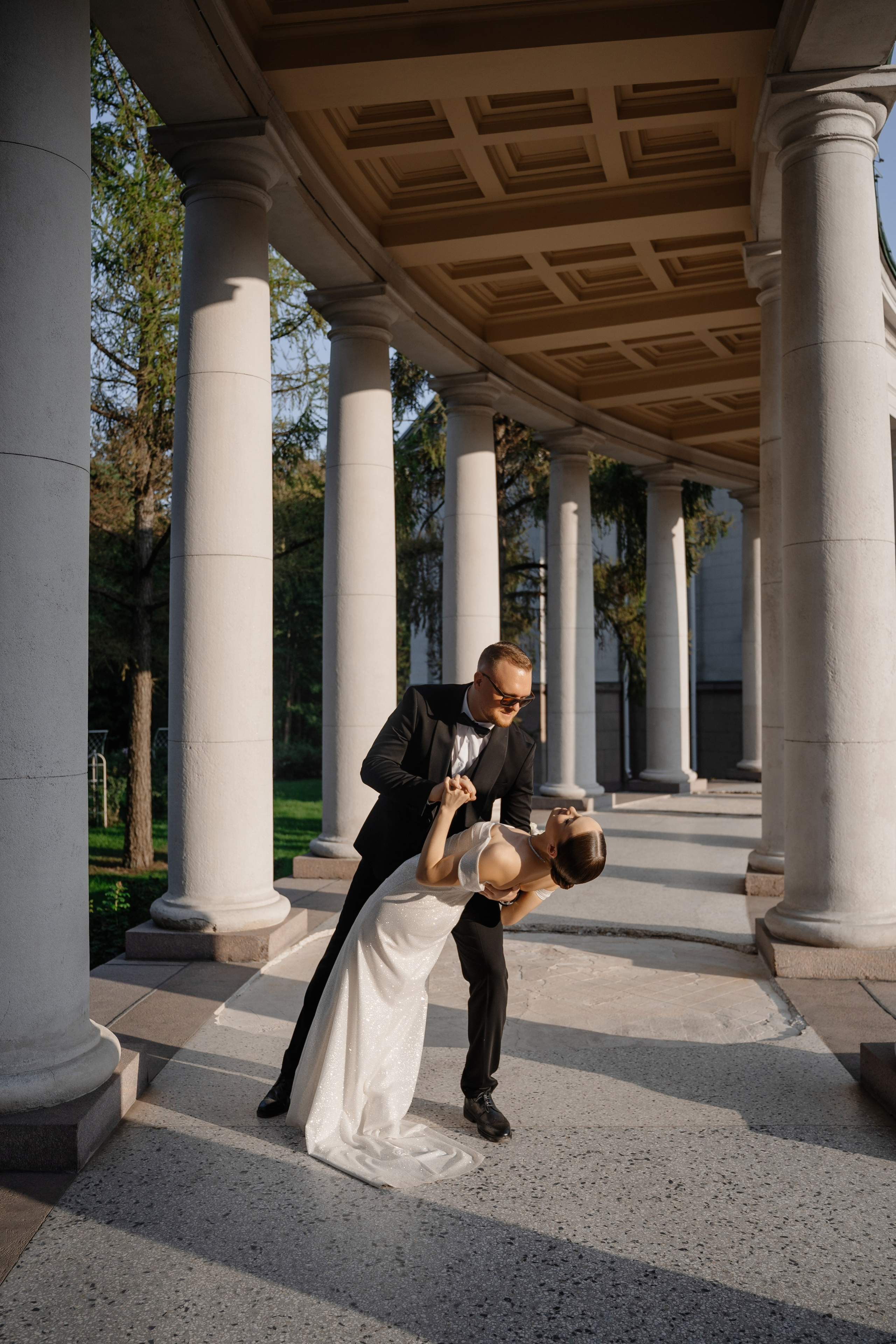 Свадебная фотосессия в парке Архангельское. Свадебный и семейный фотограф в Москве Светлана Зоткина