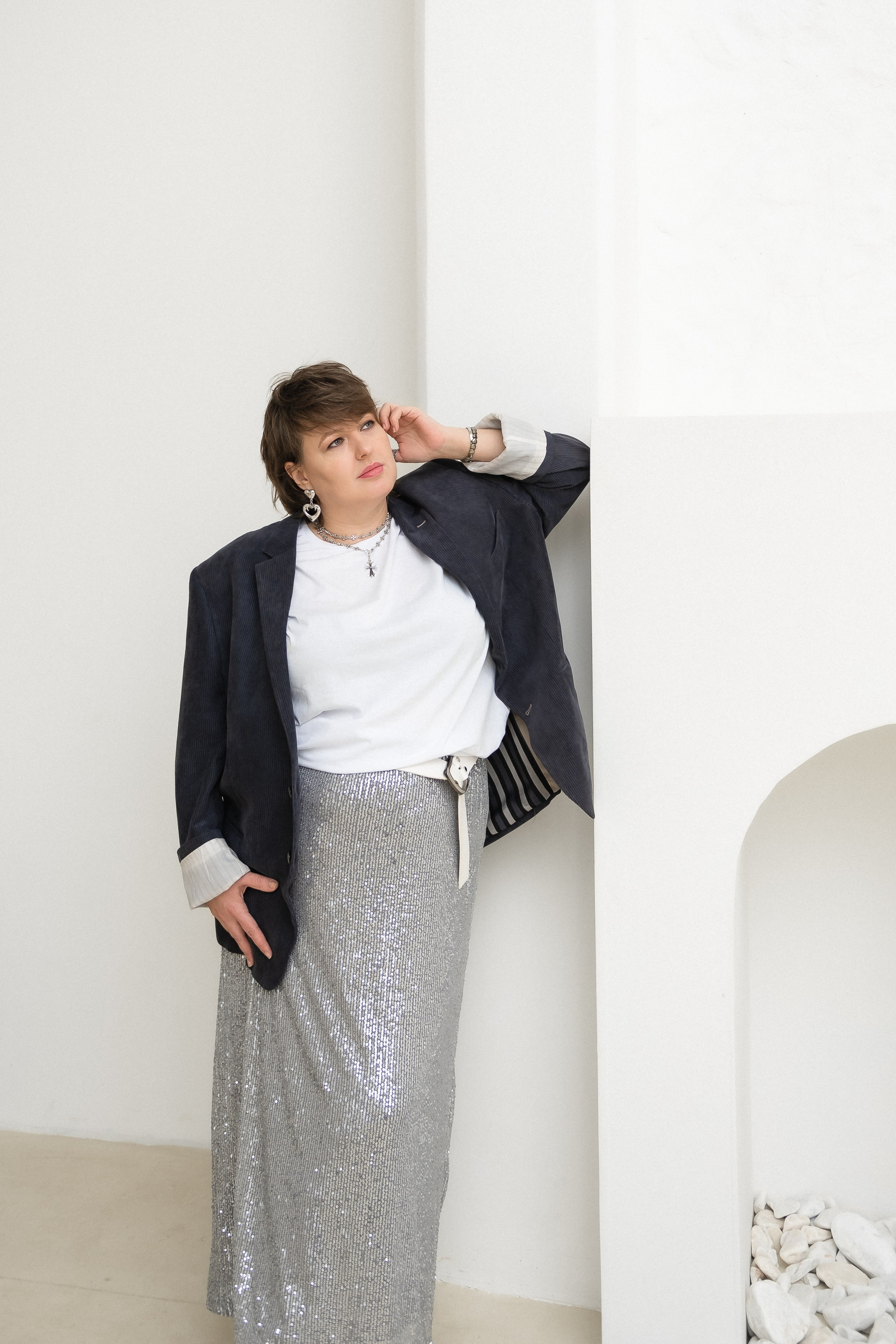 Бизнес потрет в светлом зале. КОНТЕНТ |БРЕНД фотограф Санкт-Петербург — Жанна Олтаржевская