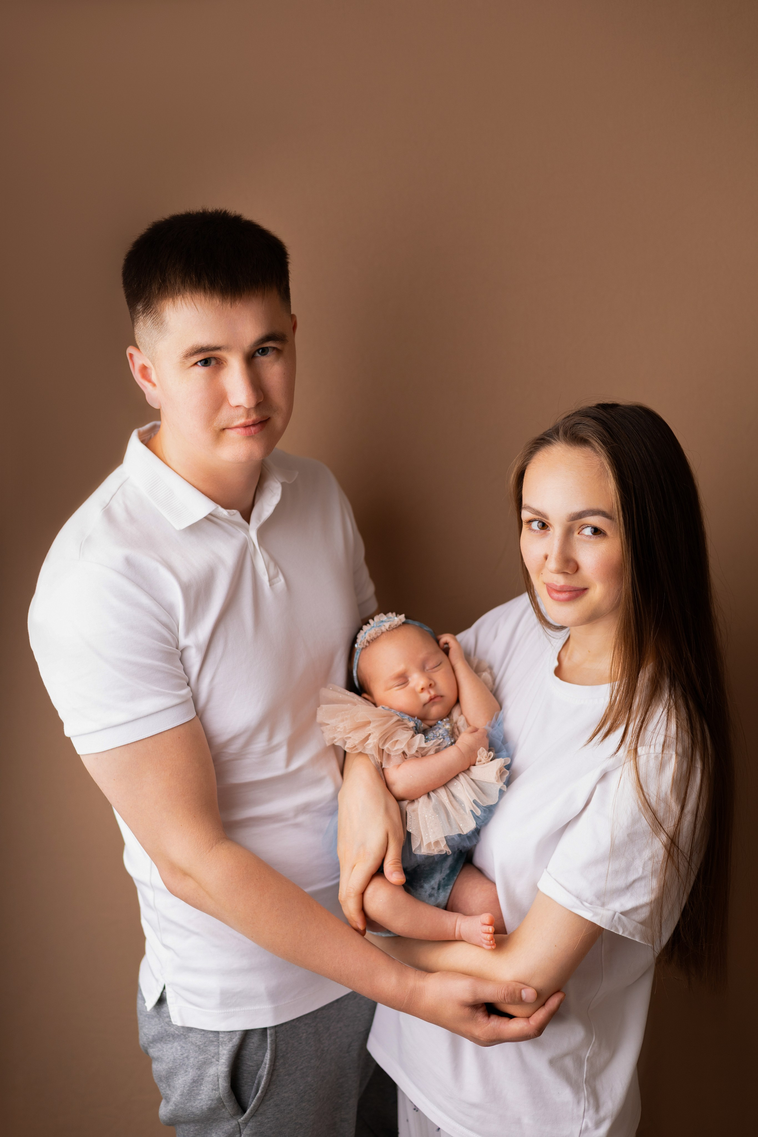 Съемка с родителями. Фотограф новорожденных в г. Москве и Люберцах