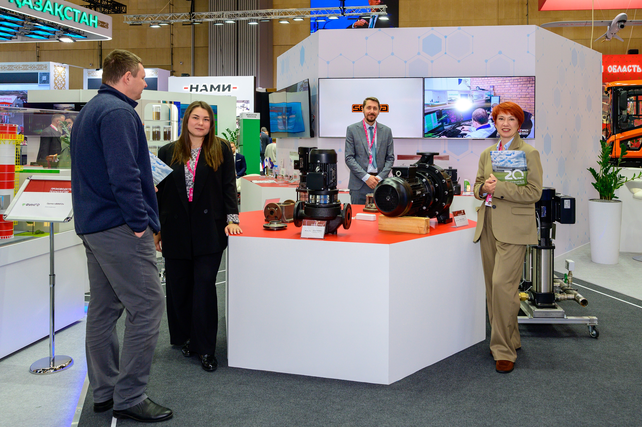 BigindustrialweekBelarus. Фотоуслуги, услуги фотографа, фотографирование важных событий