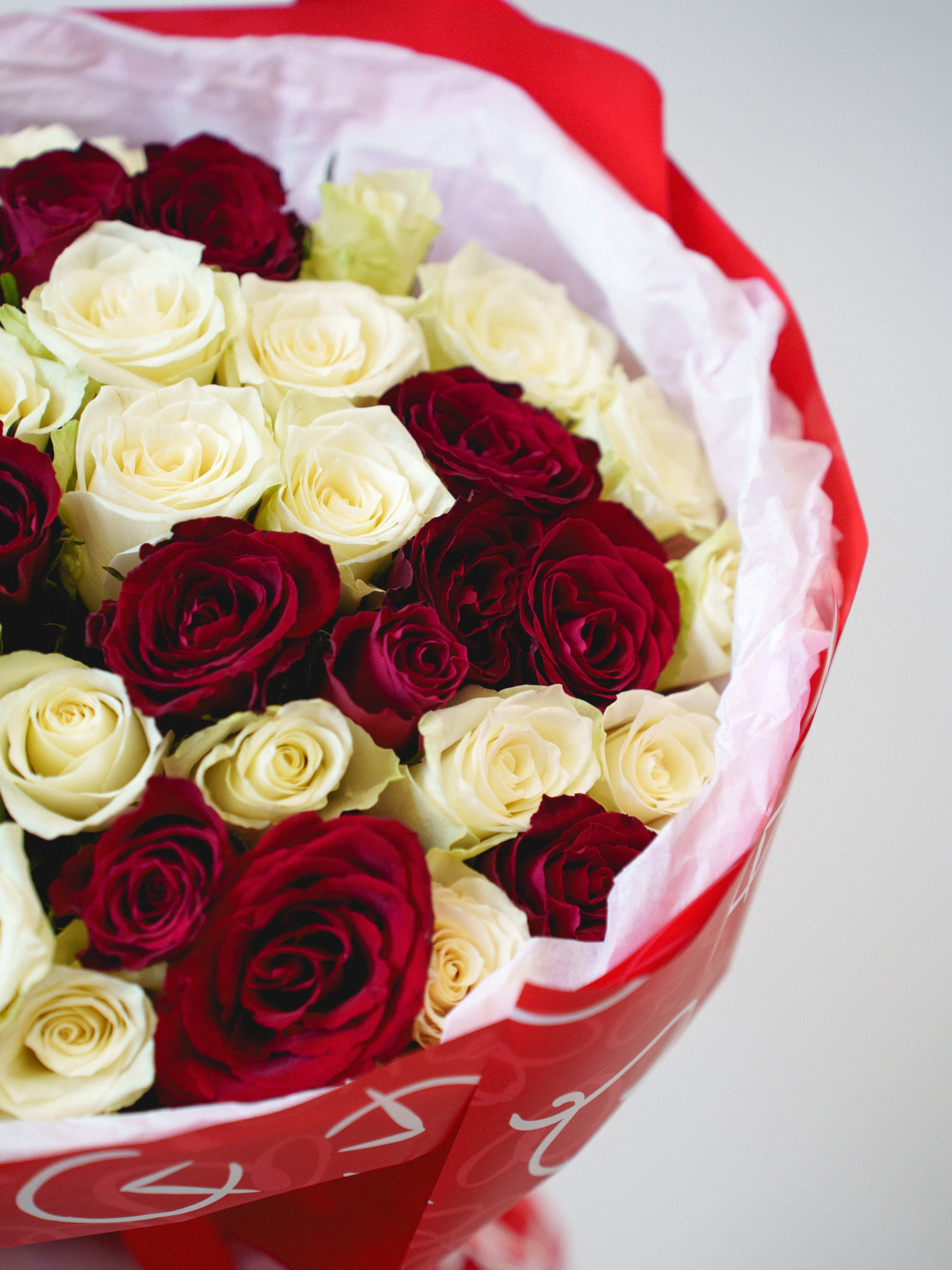 Цветы (контент к 14 февраля). Иван Упоров — фотограф, рилсмейкер чебоксары