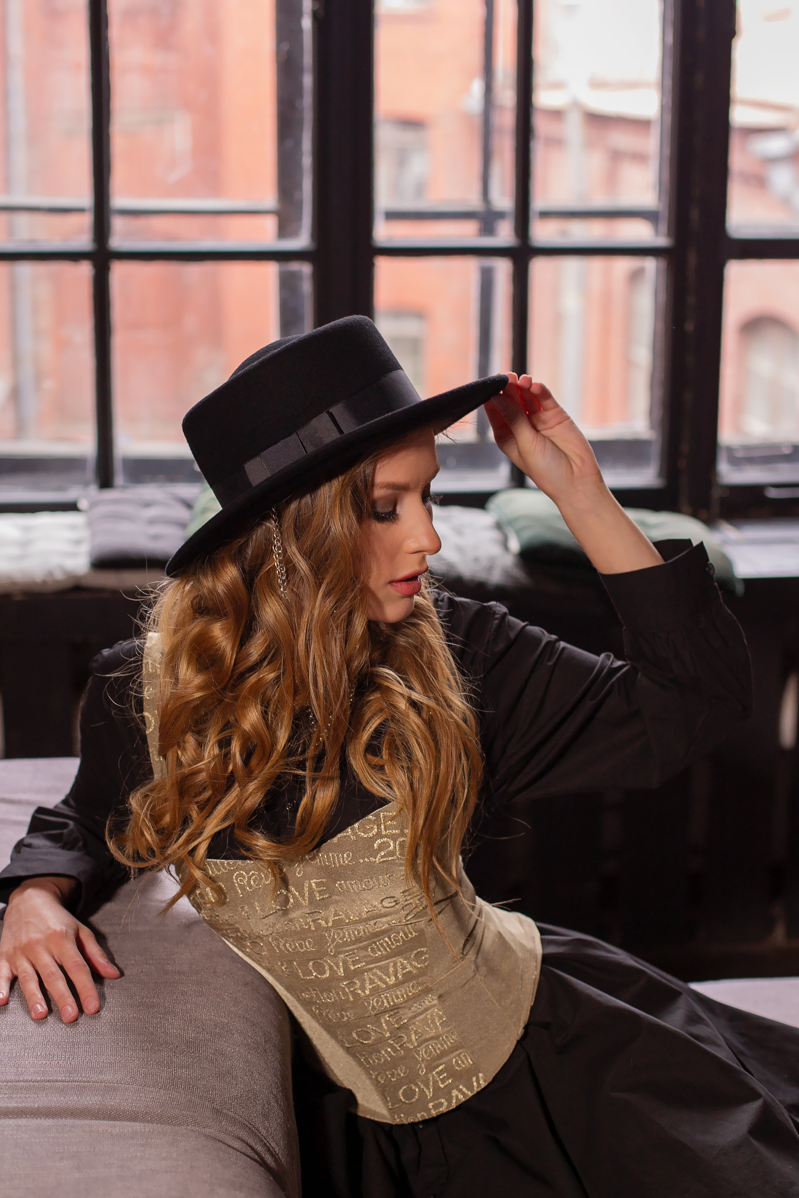 Студийная фотосессия для Валерии. Женский и семейный фотограф в Санкт-Петербурге Любовь Малышева